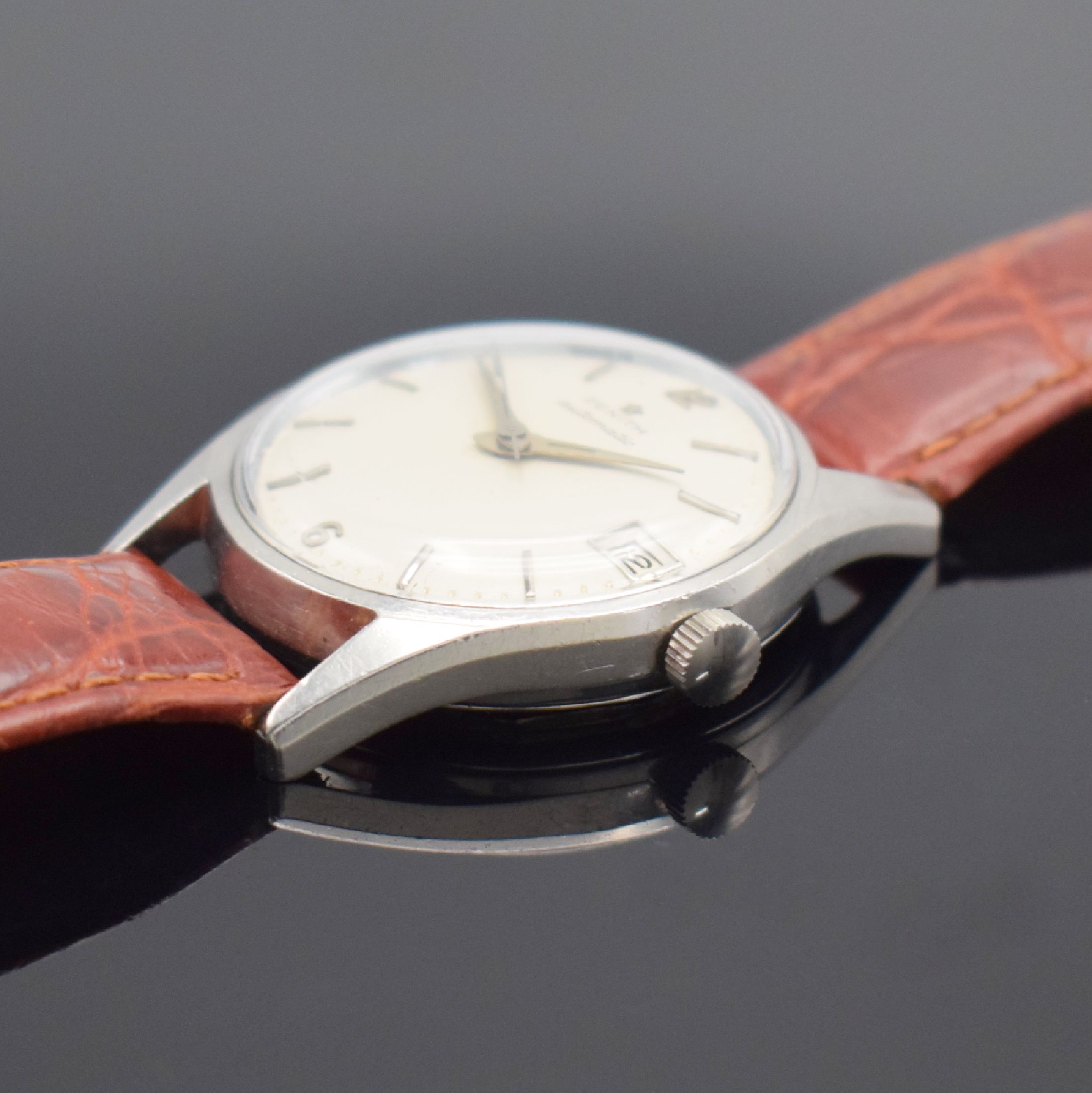 Detail b: ZENITH Kaliber 71 seltene Herrenarmbanduhr in Stahl, Schweiz um 1960, Hammerautomatik, verschr. Geh., silb. Zifferbl. m. aufges. silb. Indices, Datum ...