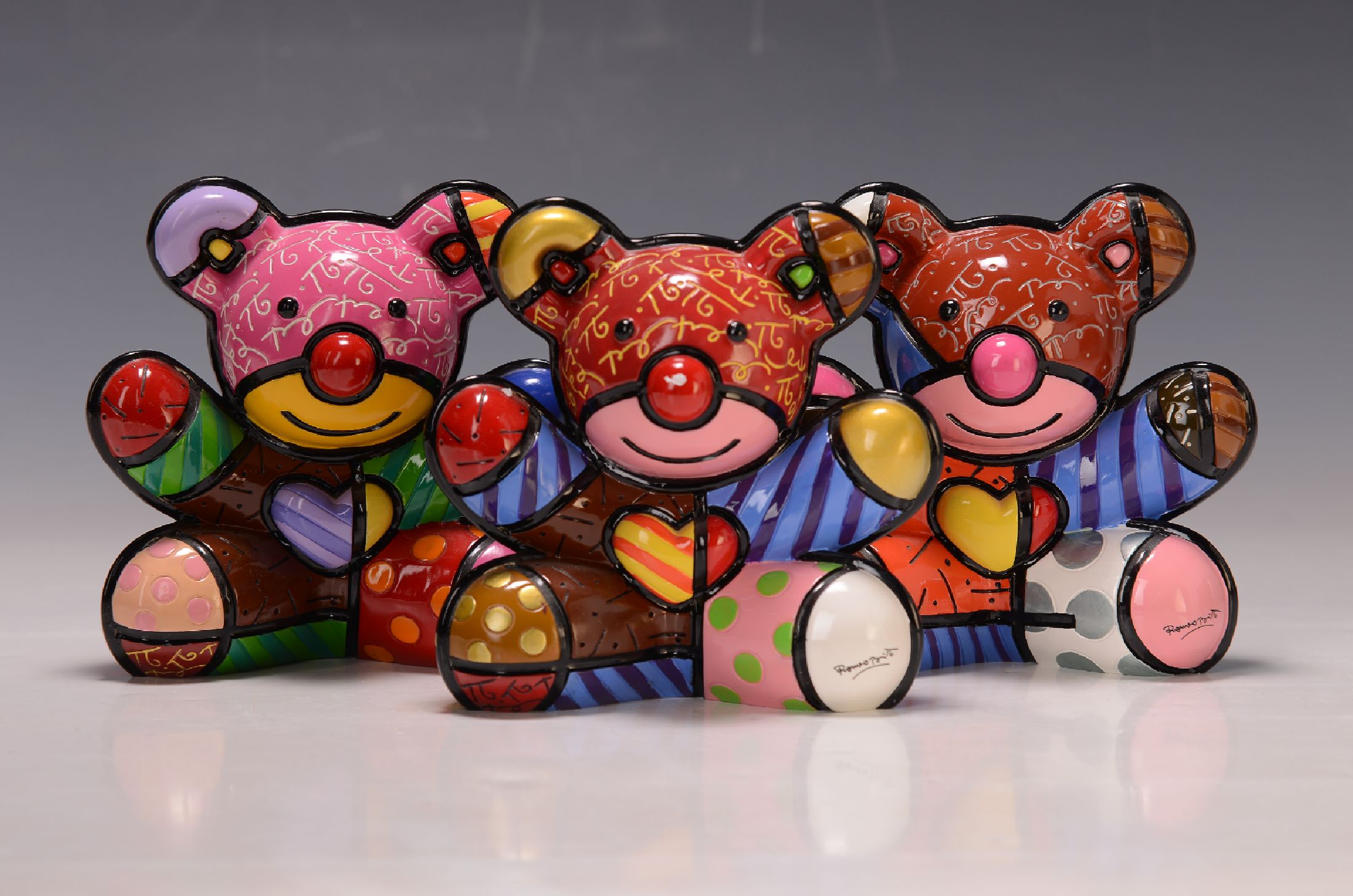 Romero Britto, geb. 1963 Recife/Brasilien, drei Pop-Art-Plastiken aus der Serie "Bears","Fun Bear" Ed. 1789/4000, "Love ...