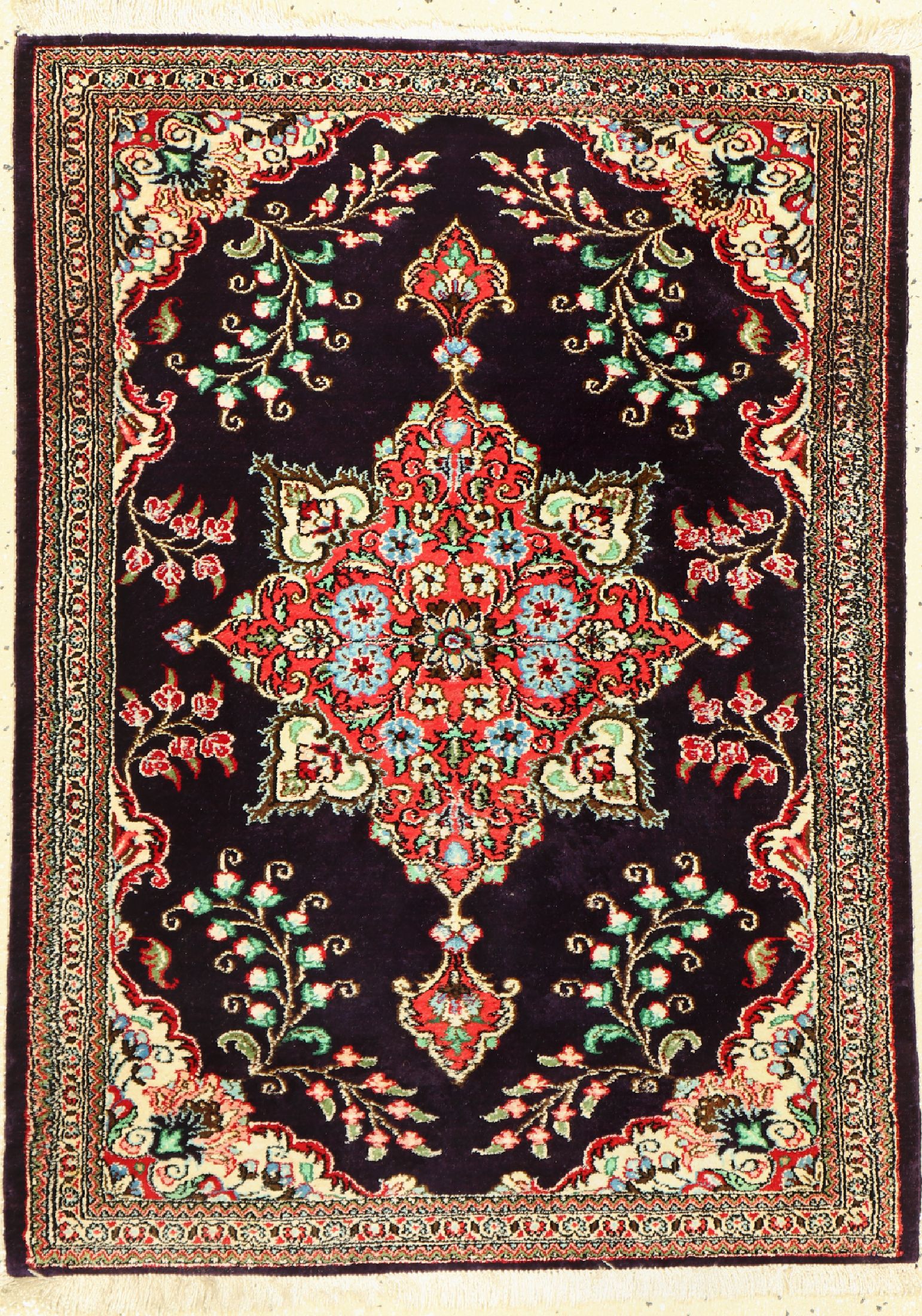 Ghom Seide, Persien, ca. 50 Jahre, reine Naturseide, ca. 78 x 56 cm, EHZ: 1-2