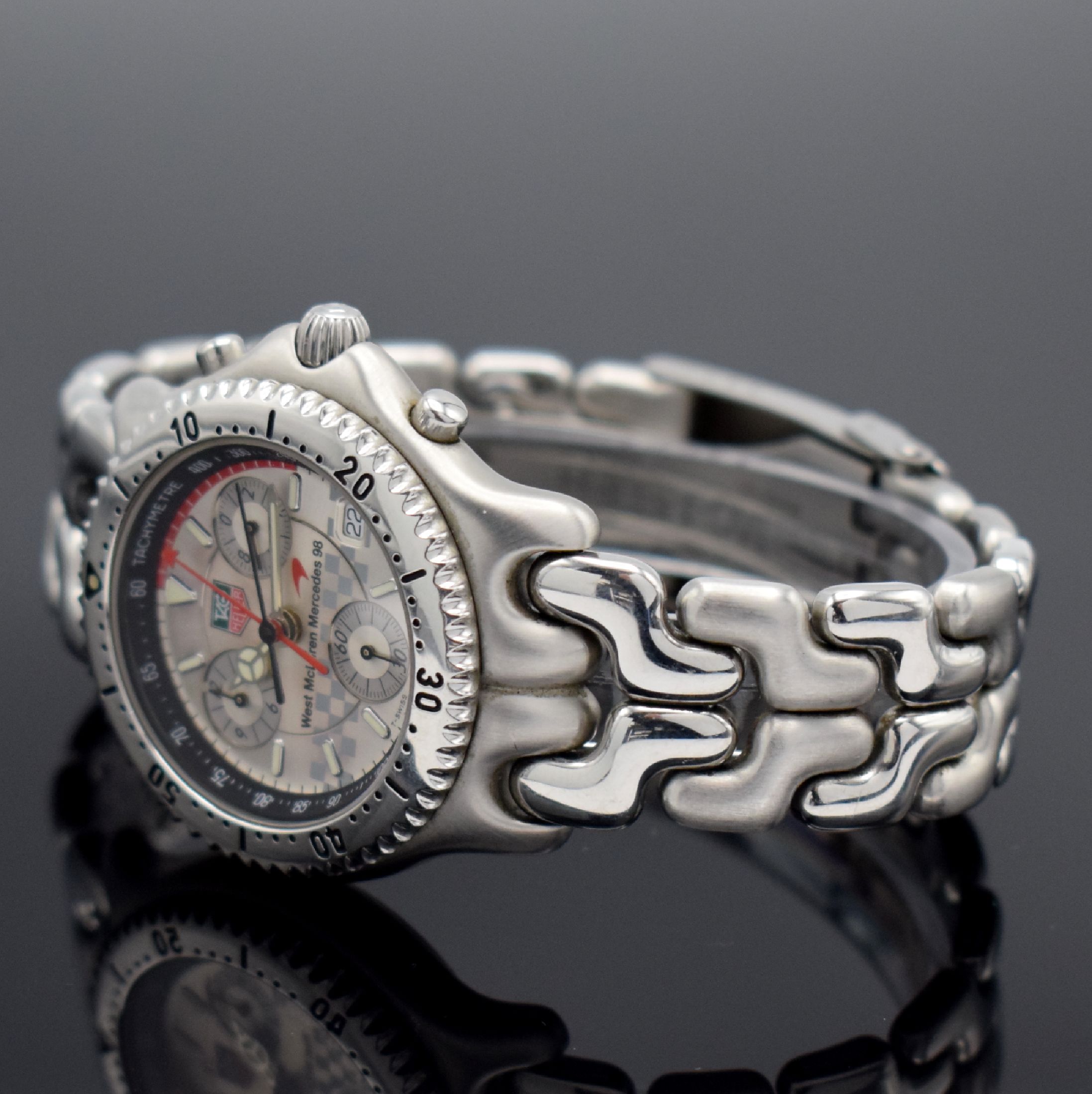 Detail b: TAG HEUER auf 3999 Stück limitierter Armbandchronograph Formula 1 West McLaren Mercedes 98 Referenz CG1117, Schweiz 1998, Edelstahlgeh. inkl. orig. ...