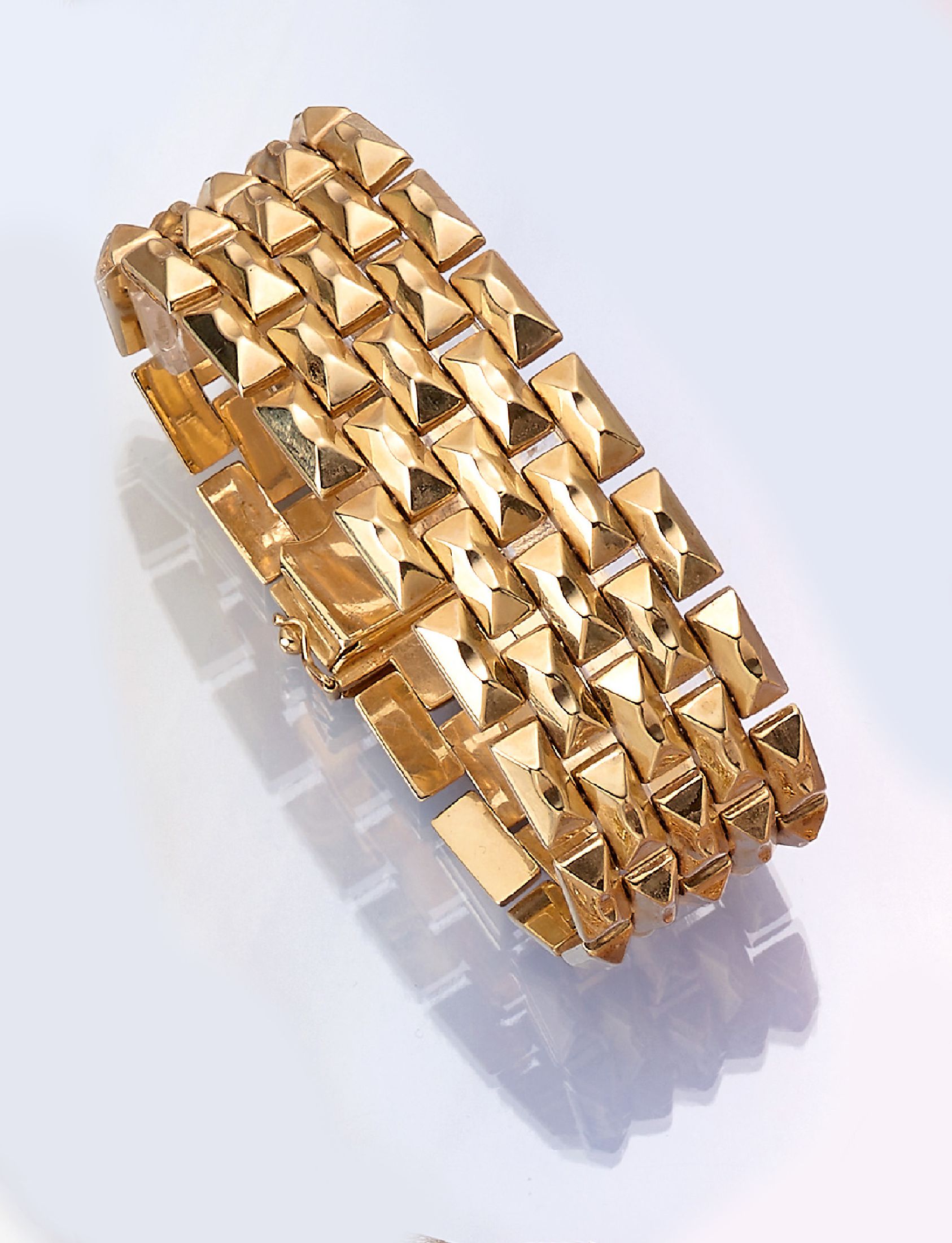 14 kt Gold Armband, GG 585/000, 5-rhg., Backsteinoptik, L. ca. 20 cm, ca. 48.3 g