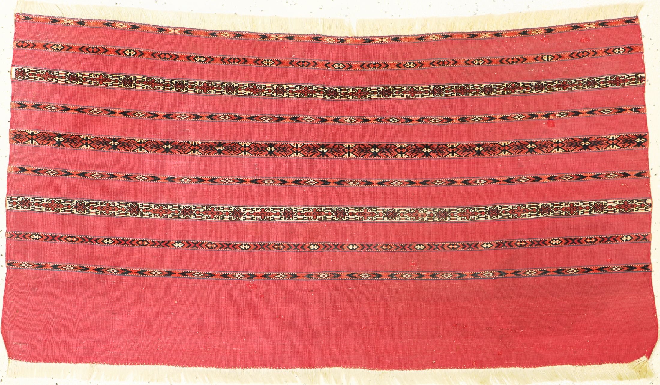 Ak-Tschowal antik(relief), Turkmenistan, um1920, Wolle auf Wolle, ca. 145 x 80 cm, EHZ: 2, (fleckig und alte restaurierungen)