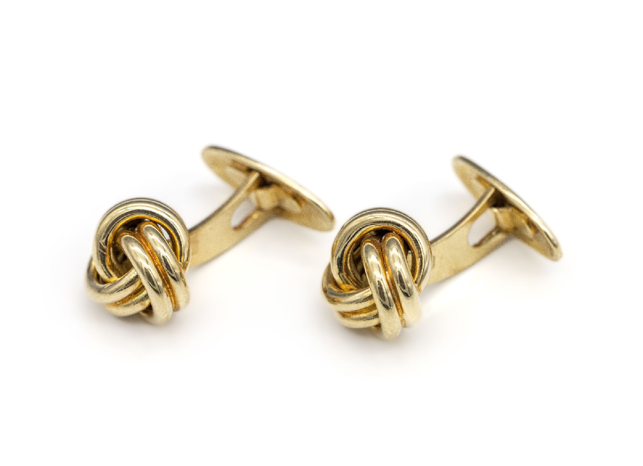 Paar 14 kt Gold Manschettenknöpfe, GG 585/000, schlichtes Knotendesign, ca. 7.2 g
