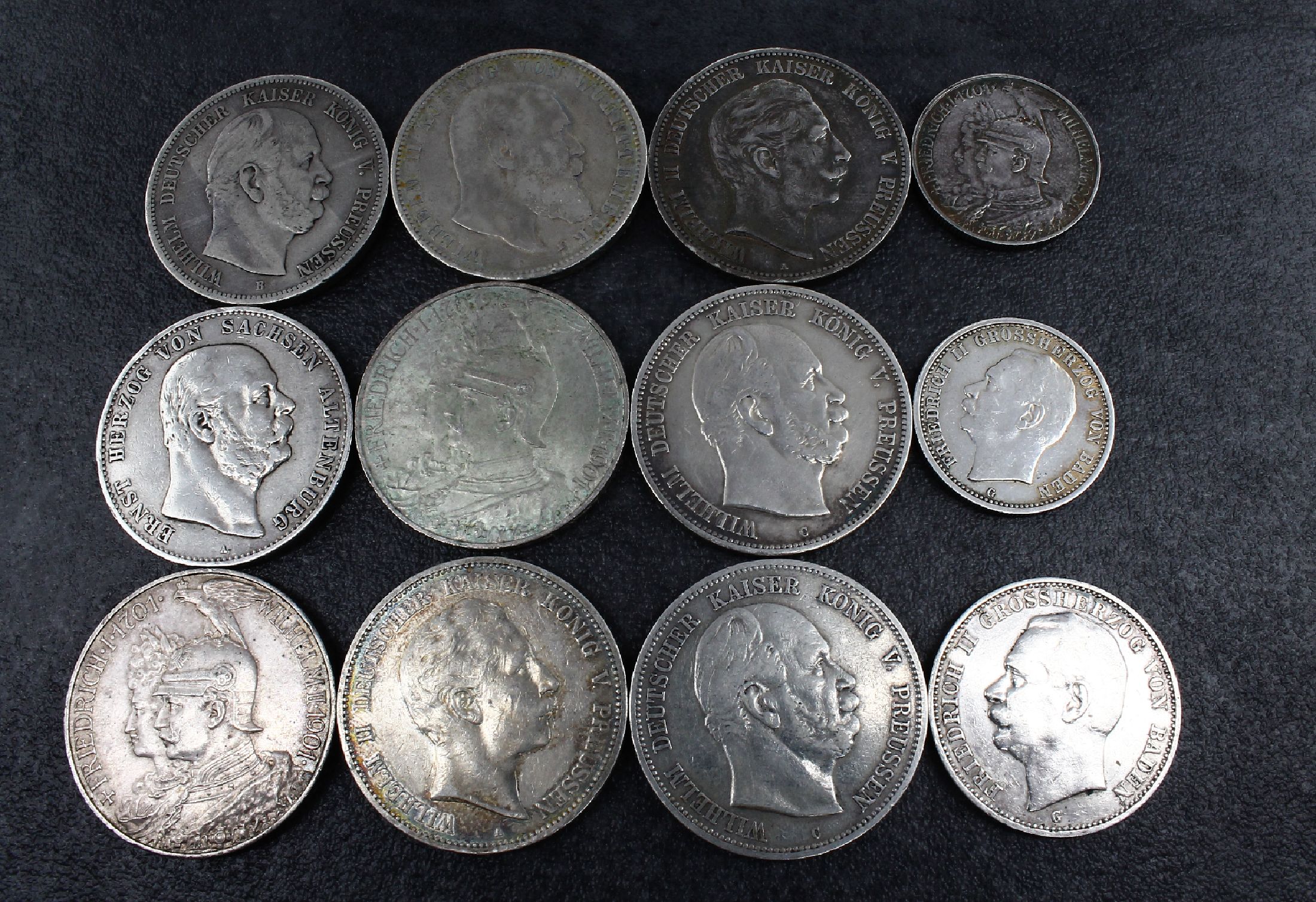 Detail b: Konvolut 12 Silber Münzen, 2 x 5 Mark Deutsches Reich 1902, 1904, 1 x 2 Mark 1900, Wilhelm II Deutscher Kaiser König von Preussen, 3 x 5 Mark ...