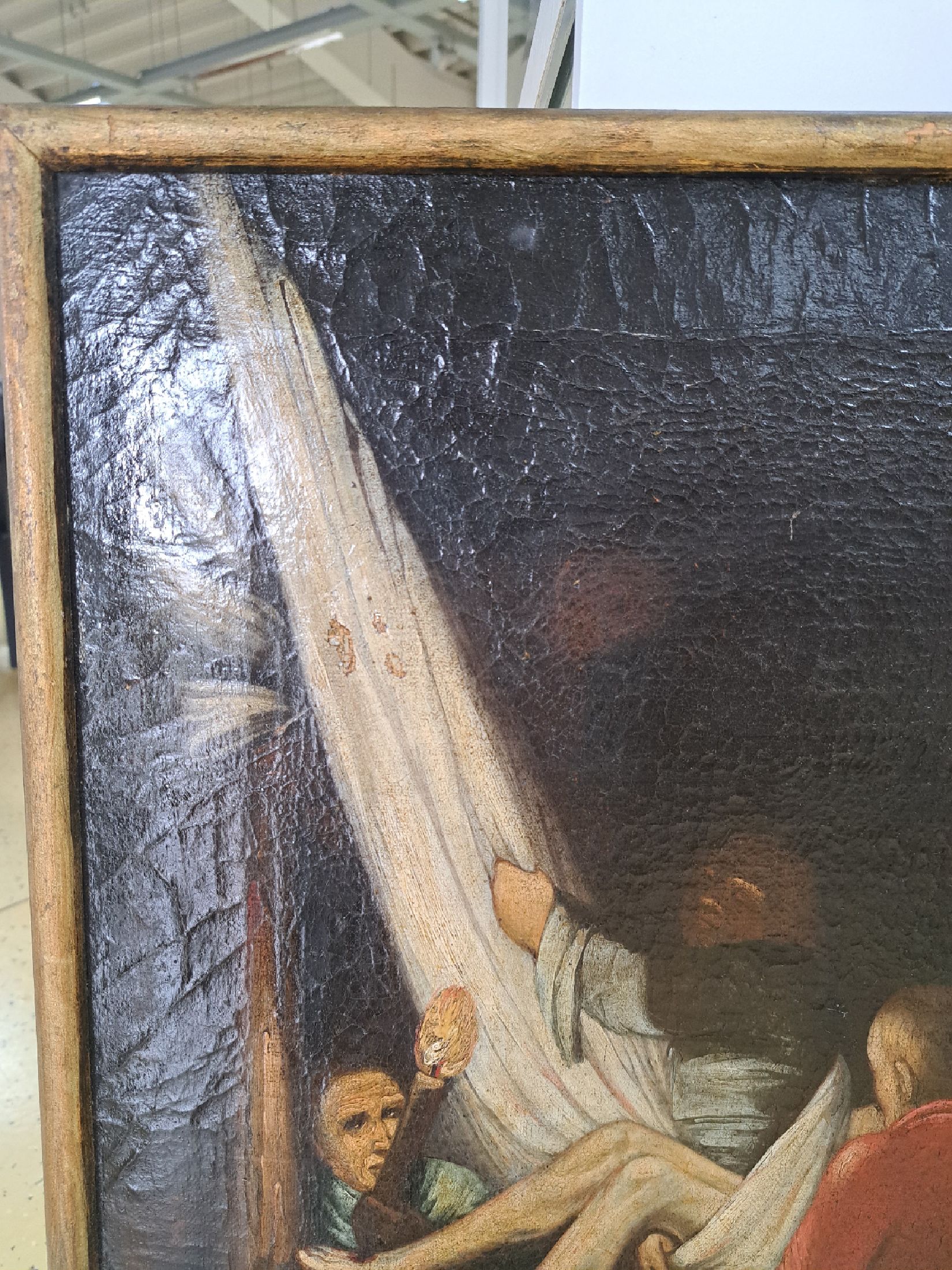 Detail a: Unbekannter Künstler des 18. Jh., Kreuzabnahme, Öl/Lwd, mit mehreren kleinen Leinwandschäden, restaurierungsbedürftig, krakeliert, ca. 89x61cm