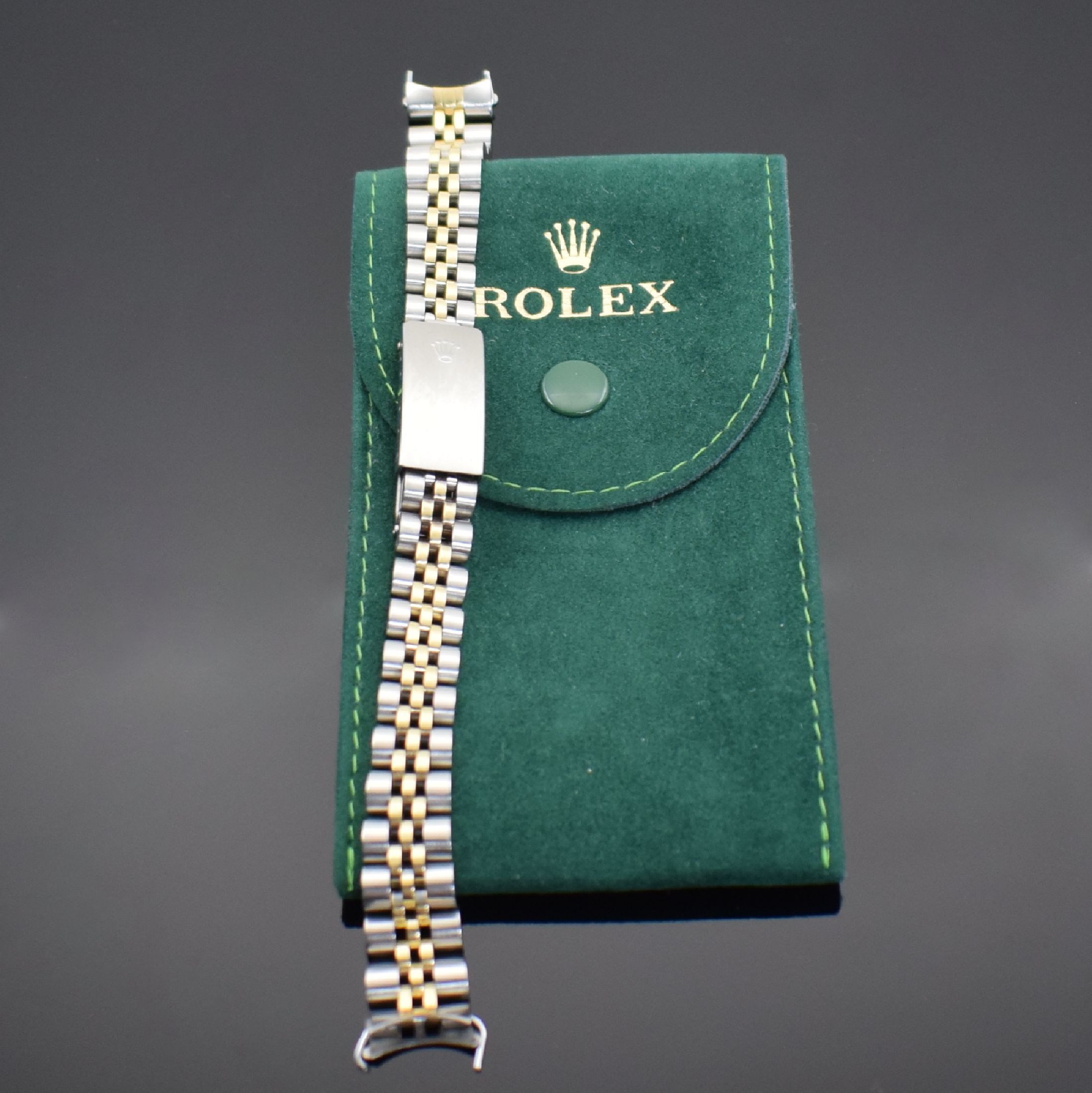 Detail d: ROLEX Jubilee-Armband für Referenz 6917/69173 in Stahl/Gold, Schweiz um 1982, Damenuhrband Ref. 62523-D14, Anstoß-Ref. 468 J, Rolex- Mäppchen ...