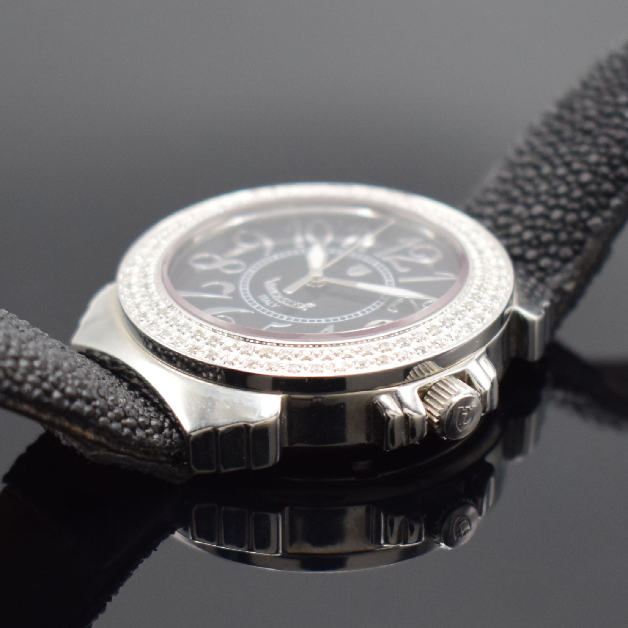 Detail c: LANCASTER Damenarmbanduhr in Stahl Referenz 0226L, Italien um 2000, quarz, Boden geschr., orig. Lederband m. orig. dopp. Faltschl., Lünette aufw. m. ...