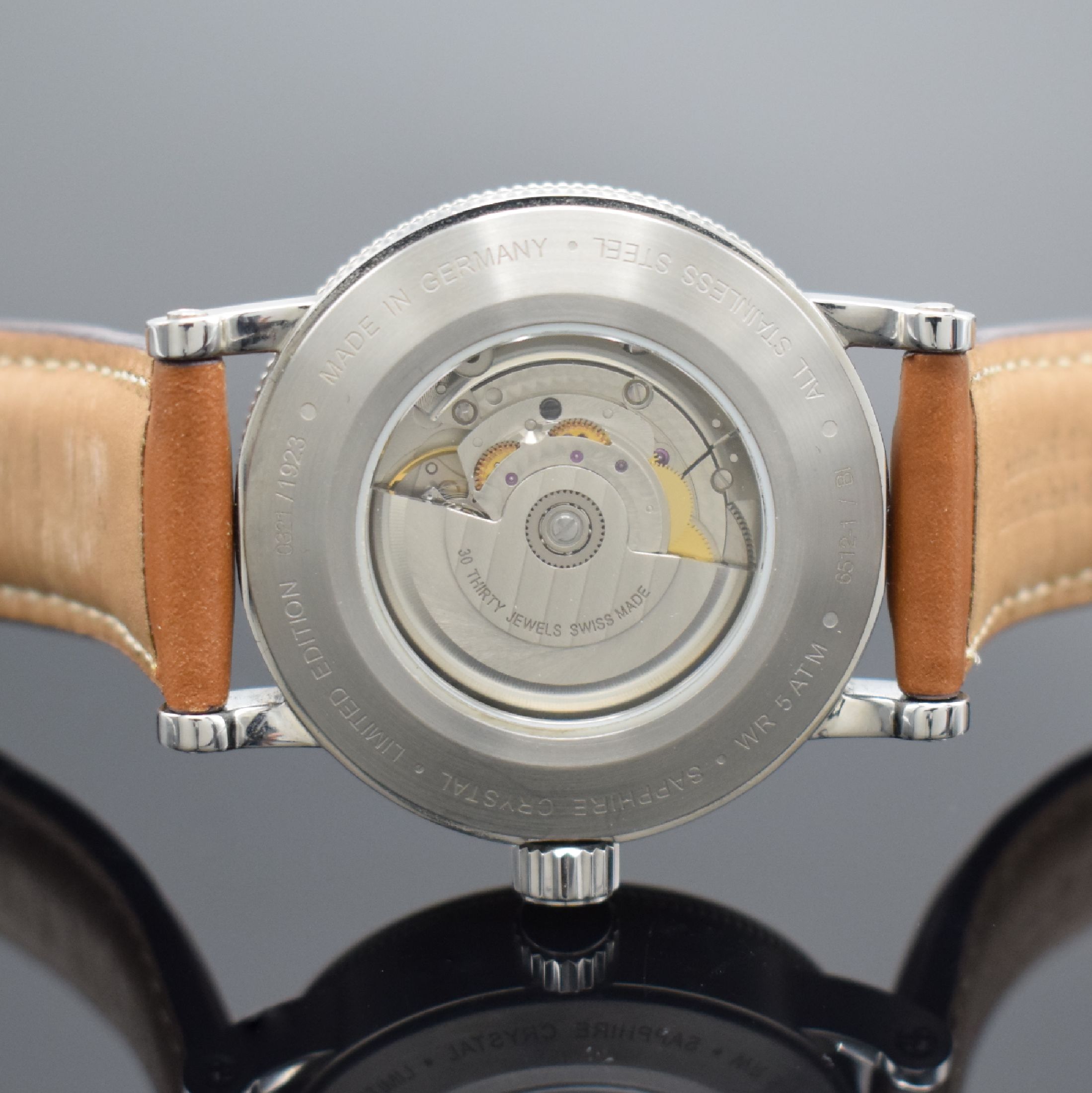 Detail e: JUNKERS F13 Regulateur Südamerika Expedition limitierte Herrenarmbanduhr in Stahl Referenz 6512-1, Deutschland um 2015, Automatik, matt. beids. ...