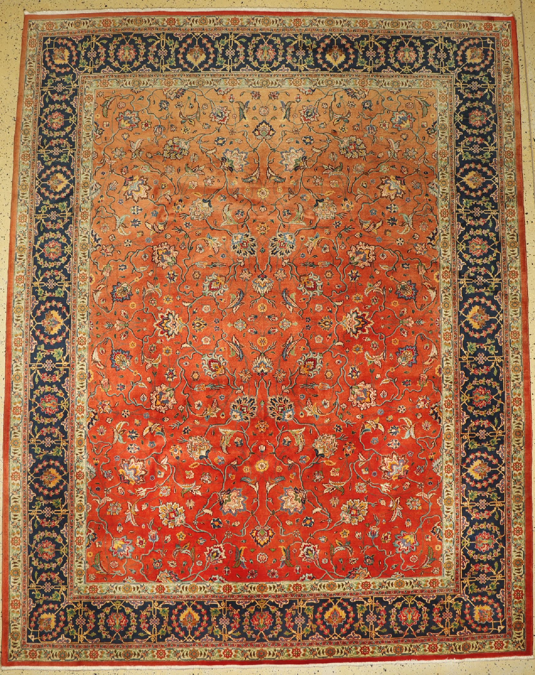 Täbriz fein(50 Raj), Persien, um 1930/1940,Korkwolle, ca. 345 x 272 cm, verblasst, EHZ: 1-2