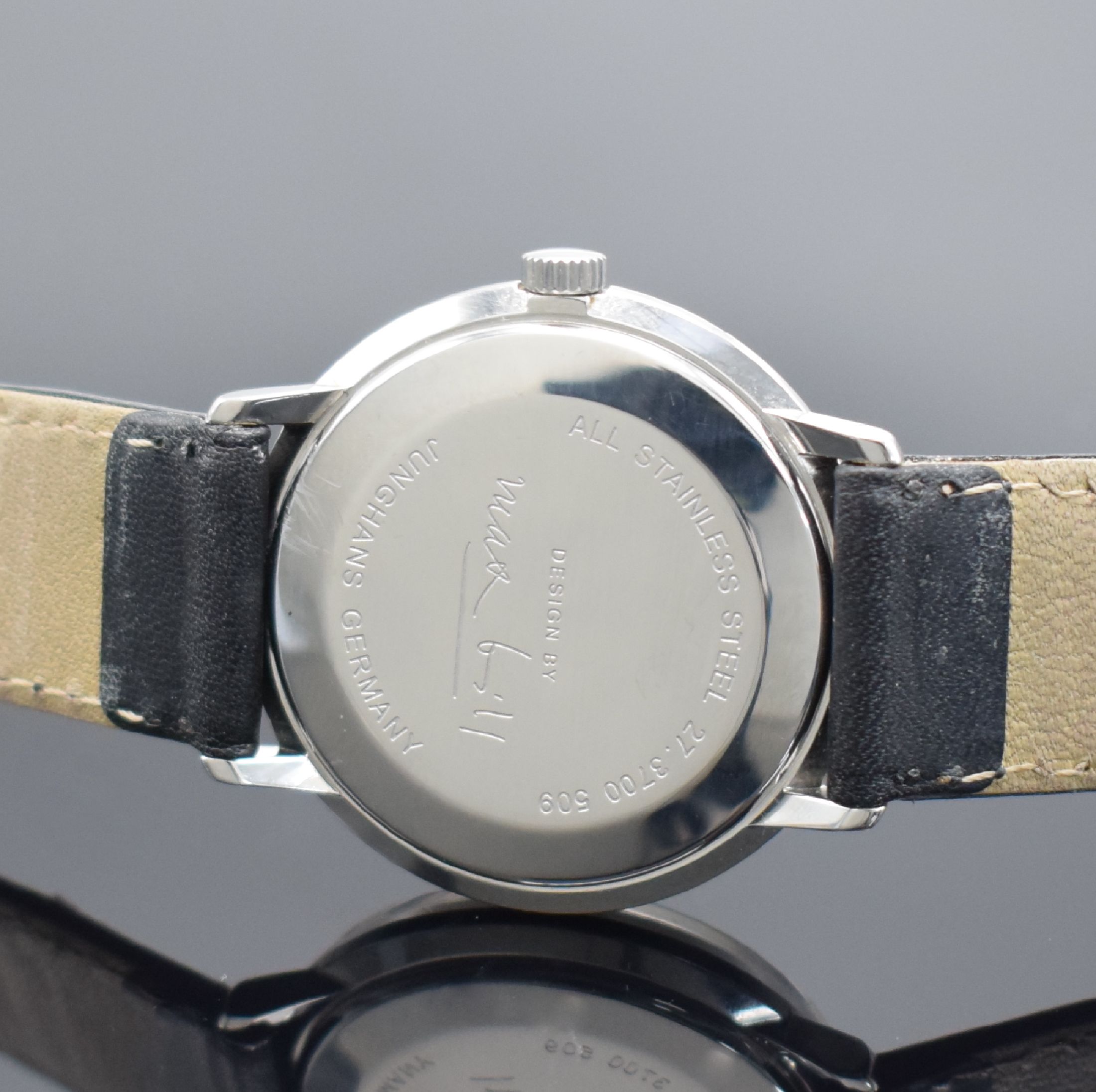 Detail c: JUNGHANS Armbanduhr Max Bill Design in Stahl Referenz 27.3700 509, Deutschland um 2010, Handaufzug, Boden aufgedr., orig. Junghans Lederband m. ...