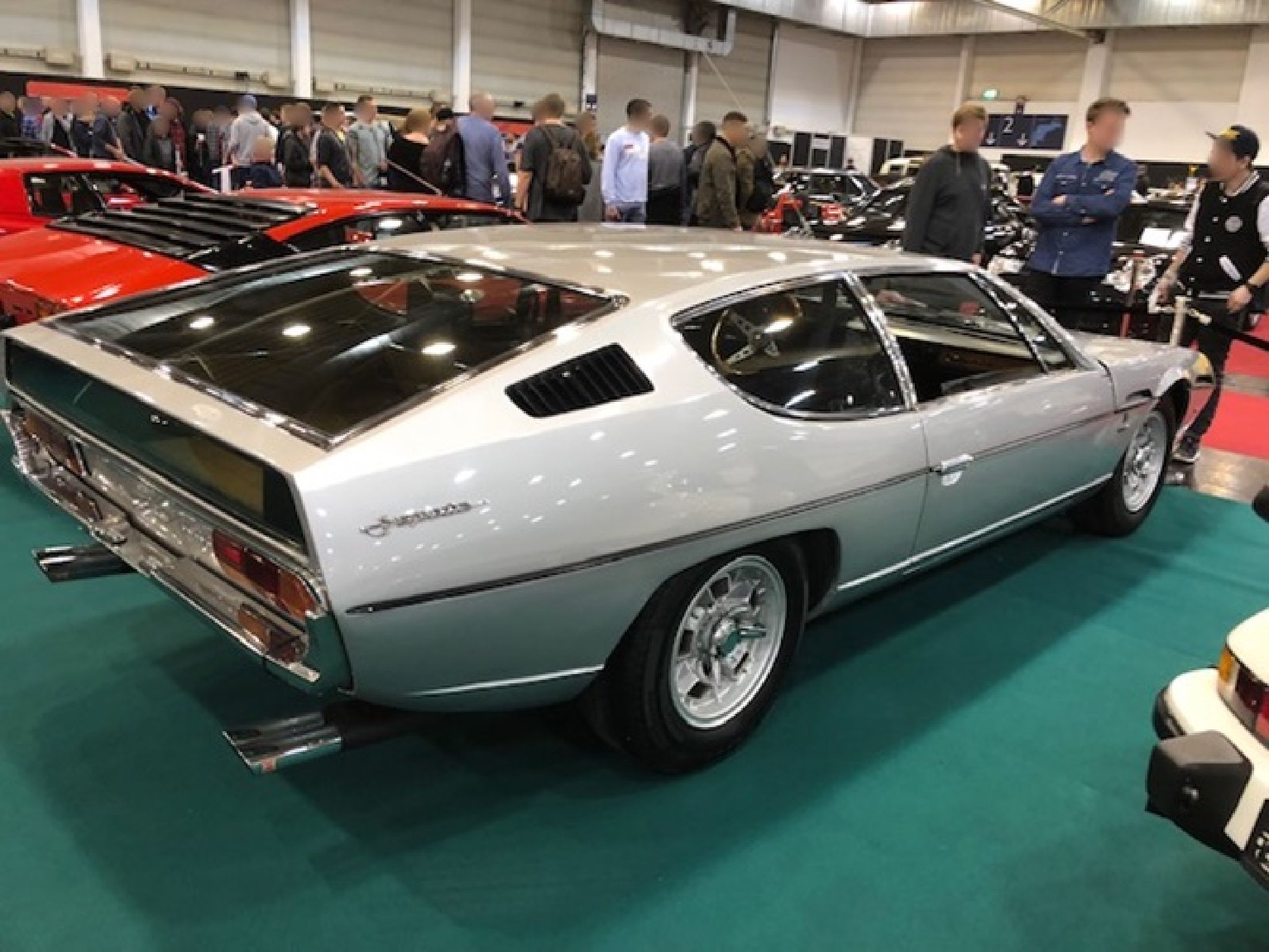 Detail d: Lamborghini Espada 400 GT Serie 2, Fahrgestellnummer: 7897, EZ 07/1971, Laufleistung ca. 110.000 km abgelesen, 240 kW/326 PS, Schaltgetriebe, ...