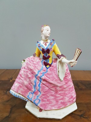 26527767a - Porcelain figure, Nymphenburg, around 1890/1900, lady with fan and crinoline, polychrome painting, rest., H.ca. 15 cm, gold staffage
