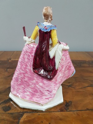 26527767c - Porcelain figure, Nymphenburg, around 1890/1900, lady with fan and crinoline, polychrome painting, rest., H.ca. 15 cm, gold staffage