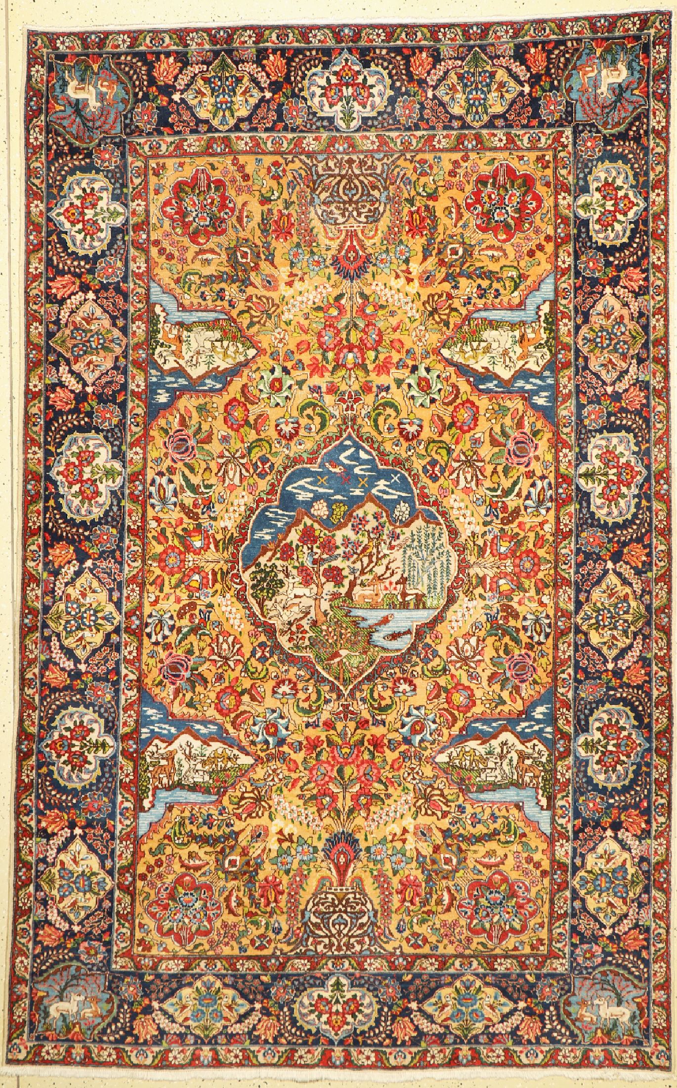 Antiker Täbriz, Persien, um 1910, Wolle aufBaumwolle, ca. 260 x 167 cm, EHZ: 2(Leichte Gebrauchsspuren)