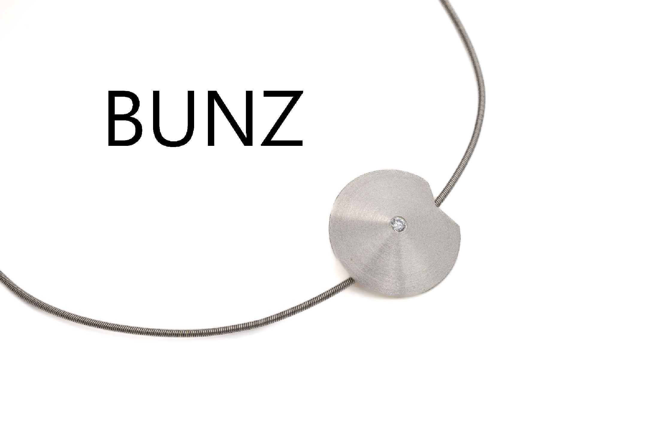 Platin und 18 kt Gold BUNZ Brillant-Anhänger, GG 750/000 und Platin 950/000, Platin-Seitemit 1 Brillant ca. 0.06 ct Weiß/si, orig. BUNZ Platin ...