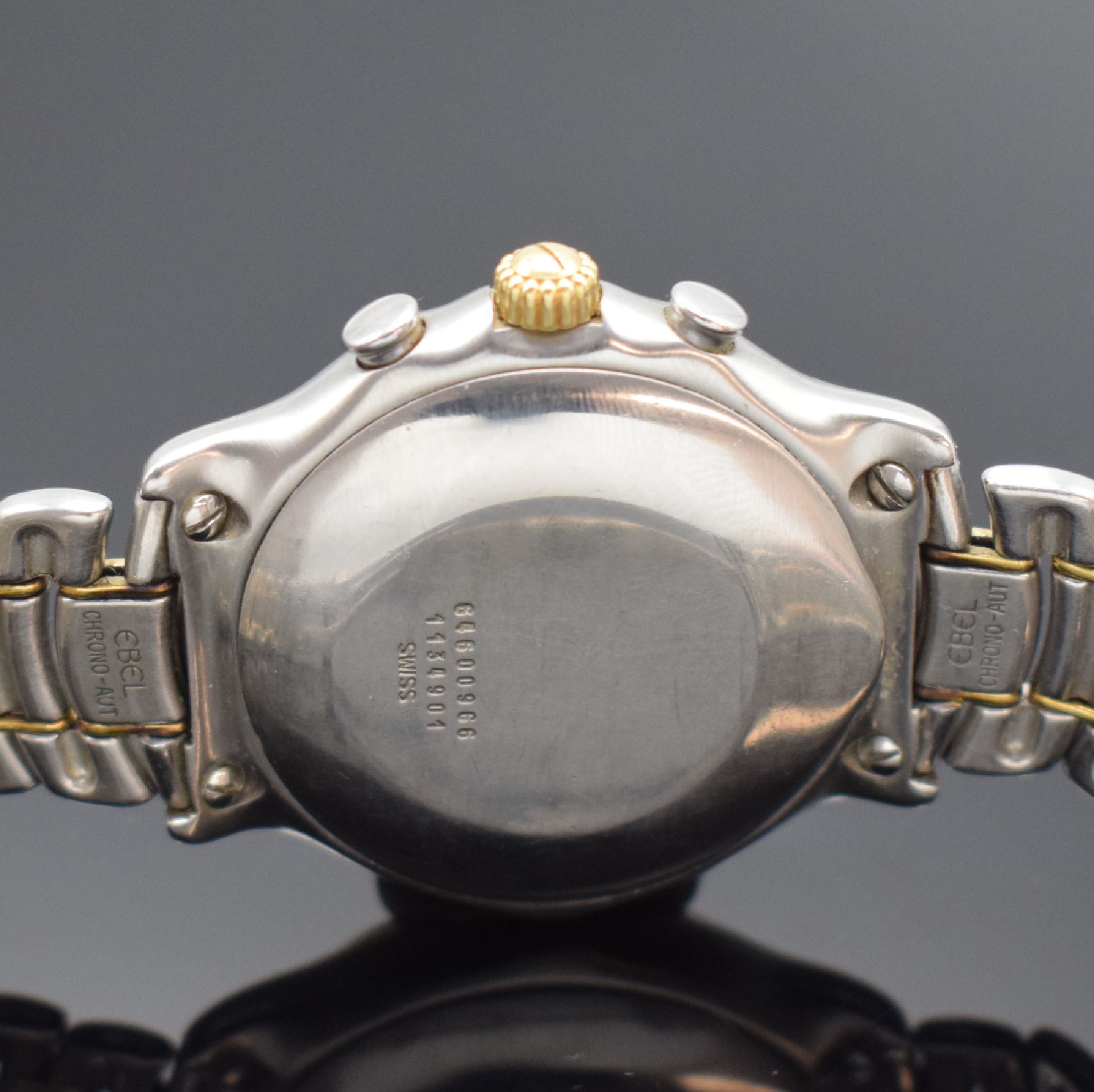 Detail d: EBEL Herrenchronograph mit El Primero Werk Referenz 1134901, Schweiz verk. lt. beil. Pap. 03/1989, Automatik, Edelstahl/Gold kombiniert, Boden ...