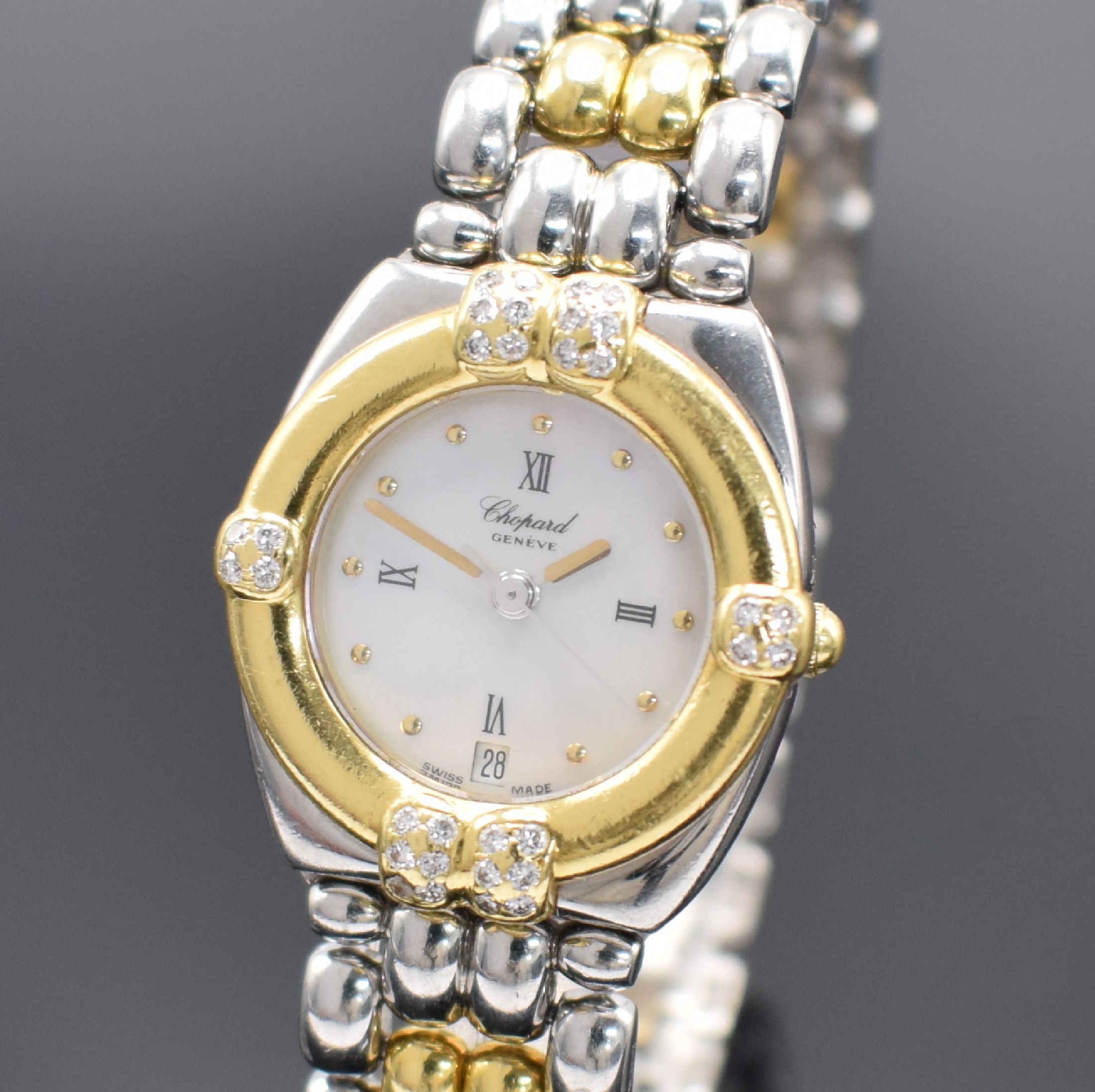 Detail a: CHOPARD Damenarmbanduhr Modellserie Gstaad Referenz 8112, Schweiz um 2000, quarz, Edelstahl/Gold kombiniert inkl. Gliederband m. dopp. Faltschl., ...