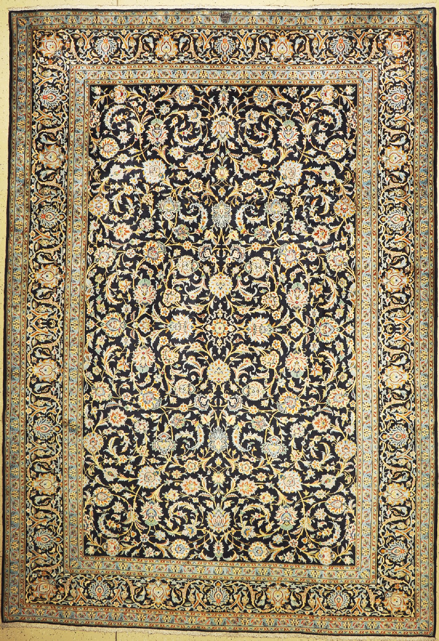 Keschan Kork fein, signiert, (Esfahanian), Persien, um 1960, Korkwolle, ca. 379 x 263 cm,EHZ: 1-2