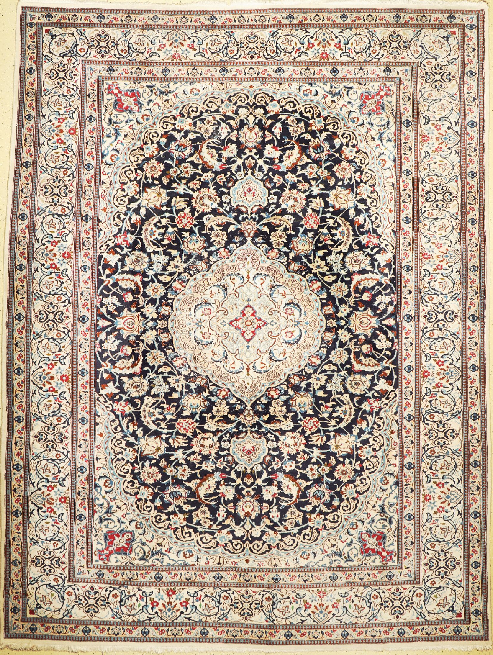 Nain, Persien, ca. 40 Jahre, Wolle auf Baumwolle, ca. 390 x 293 cm, EHZ: 3