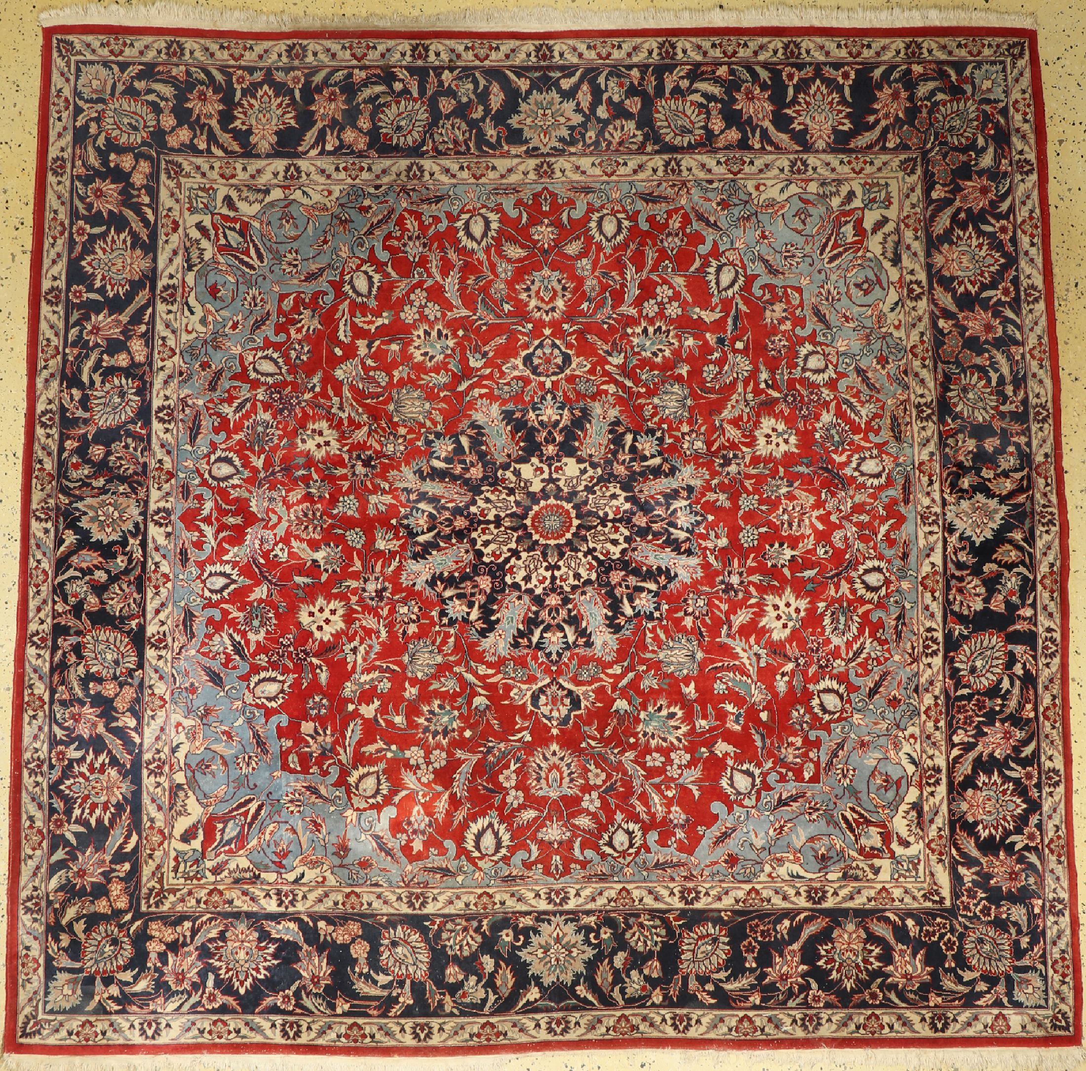 Esfahan fein, China, ca. 50 Jahre, Korkwolle auf Baumwolle, ca. 245 x 250 cm, Reinigungsbedürftig, EHZ: 2