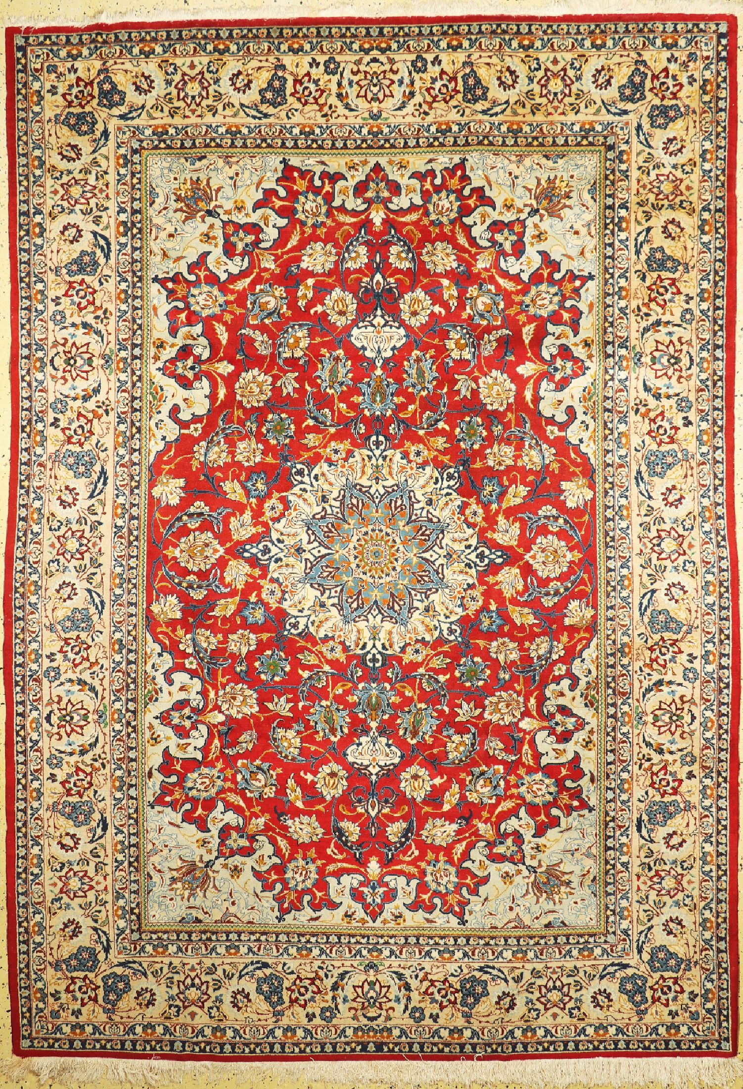 Yazd alt, Persien, ca. 50 Jahre, Wolle auf Baumwolle, ca. 308 x 217 cm, EHZ: 2(Mottenfraß am Rand).