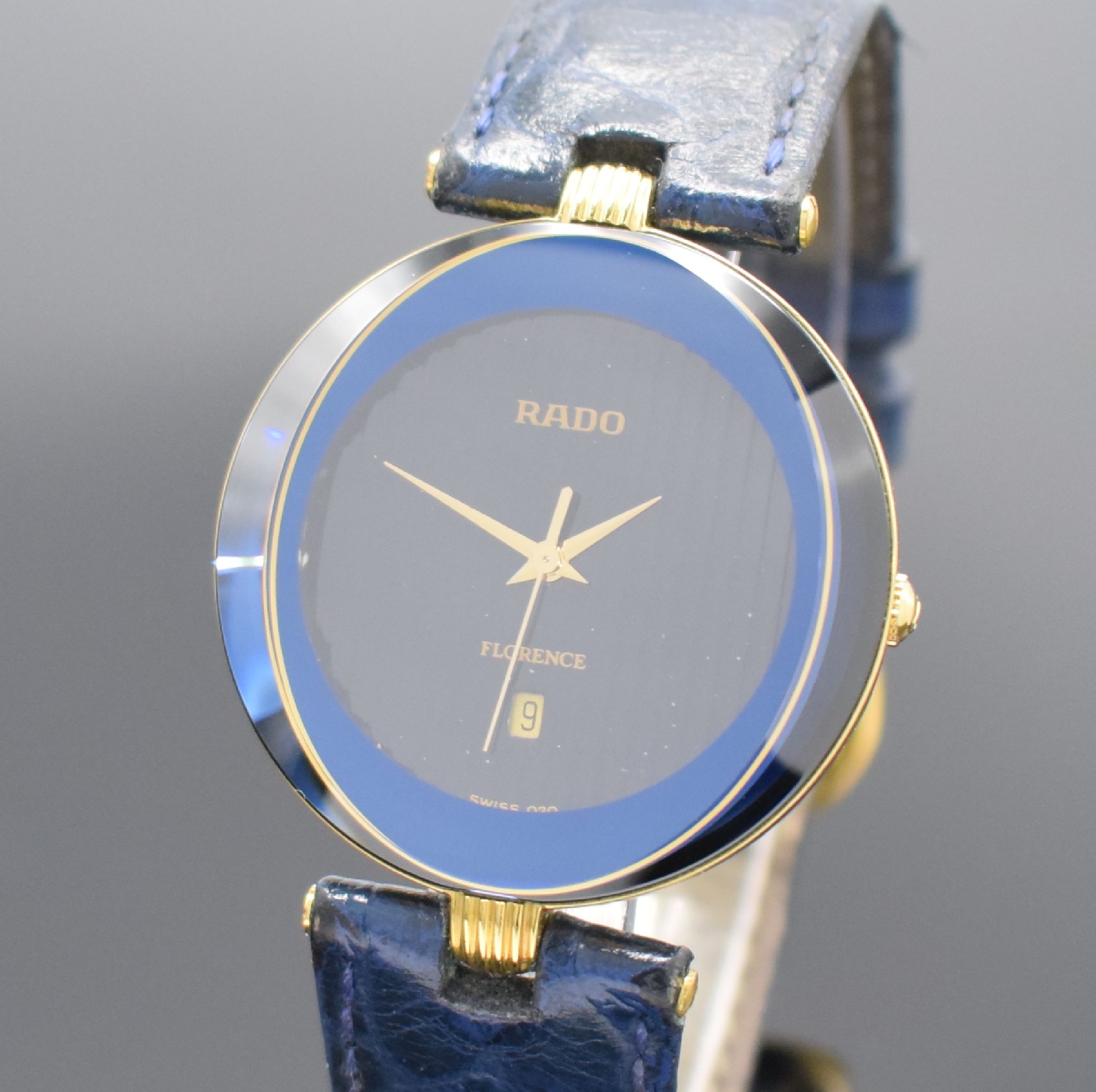 Detail a: RADO Florence Damenarmbanduhr, Schweiz verk. l. beil. Garantie 05/1999, quarz, Ref. 152.3694.2, gebl./verg. Geh., Stahlboden aufgedr., orig. ...