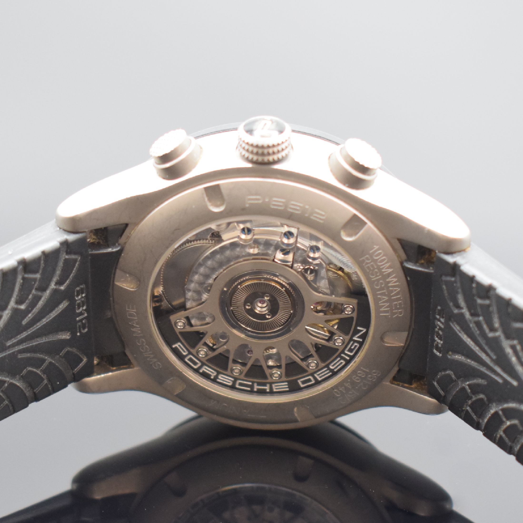 Detail d: PORSCHE DESIGN Armbandchronograph Referenz 6612.15/2, Schweiz um 2010, Automatik, Titangeh., Kautschukband m. Faltschl., beids. vergl., Boden & Krone ...