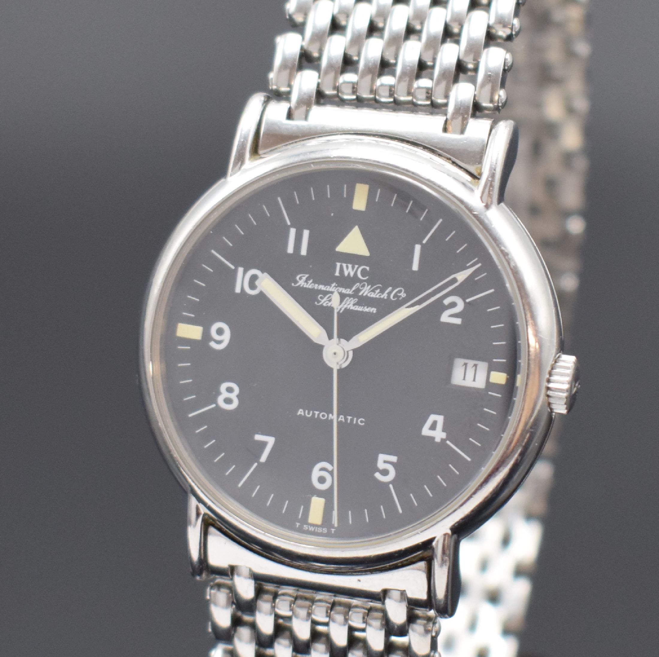 Detail a: IWC Portofino Herrenarmbanduhr Ref. 3513 1, Schweiz um 1995, Automatik, Edelstahlgeh., Boden geschr., unsign. Gliederband m. dopp. Faltschl., Boden ...