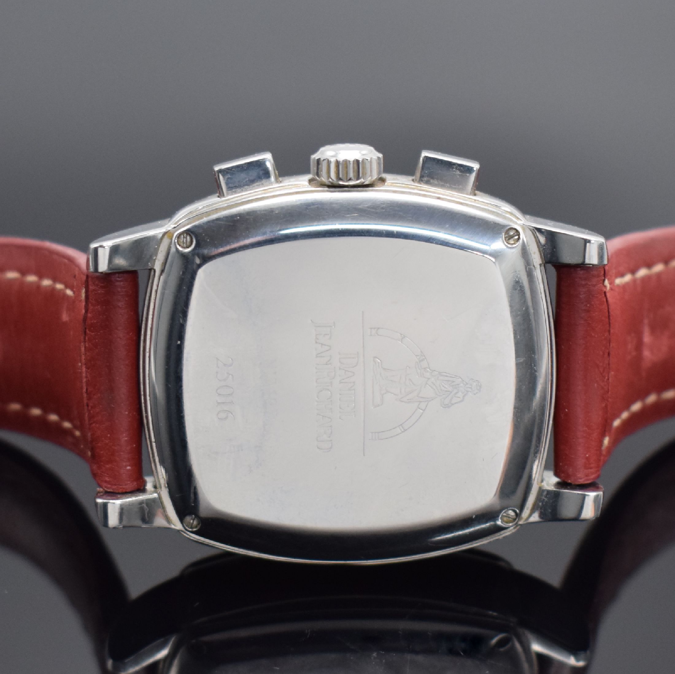 Detail c: DANIEL JEANRICHARD TV Screen Herrenarmbanduhr mit Chronograph Referenz 25016, Schweiz um 2000, Automatik, 2-teil. Edelstahlgeh., Boden 4-fach ...
