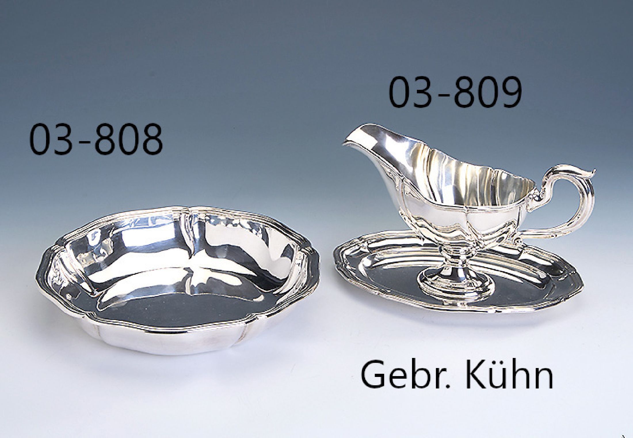 Sauciere, deutsch, 800er Silber , 1930er Jahre, Gebr. Kühn, Schwäbisch-Gmünd, barockisierend, Sauciere mit Unterteller verschraubt, ca. 14 x 24 x ...