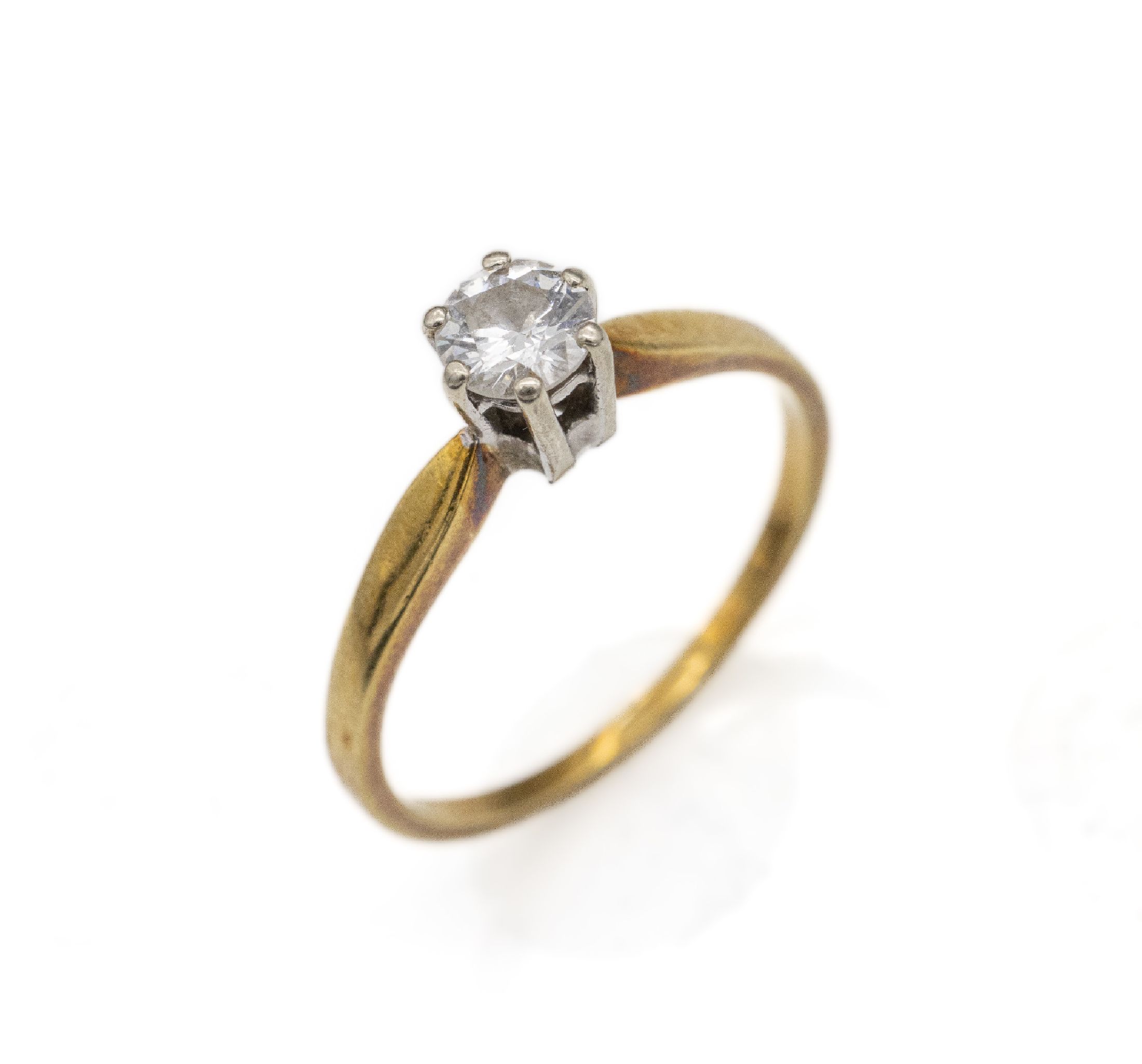 14 kt Gold Brillant-Ring, GG/WG 585/000, Brillant ca. 0.31 ct (grav.) Weiß/si, total ca. 1.8 g, RW 51.5