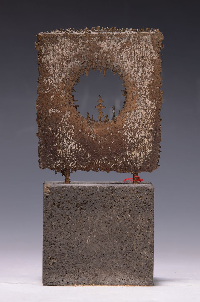 Eugen Keller, 1904 Koblenz-1995 Höhr- Grenzhausen, Ohne Titel, Bronzeskulptur, Betonsockel, Gesamth. ca. 21cm