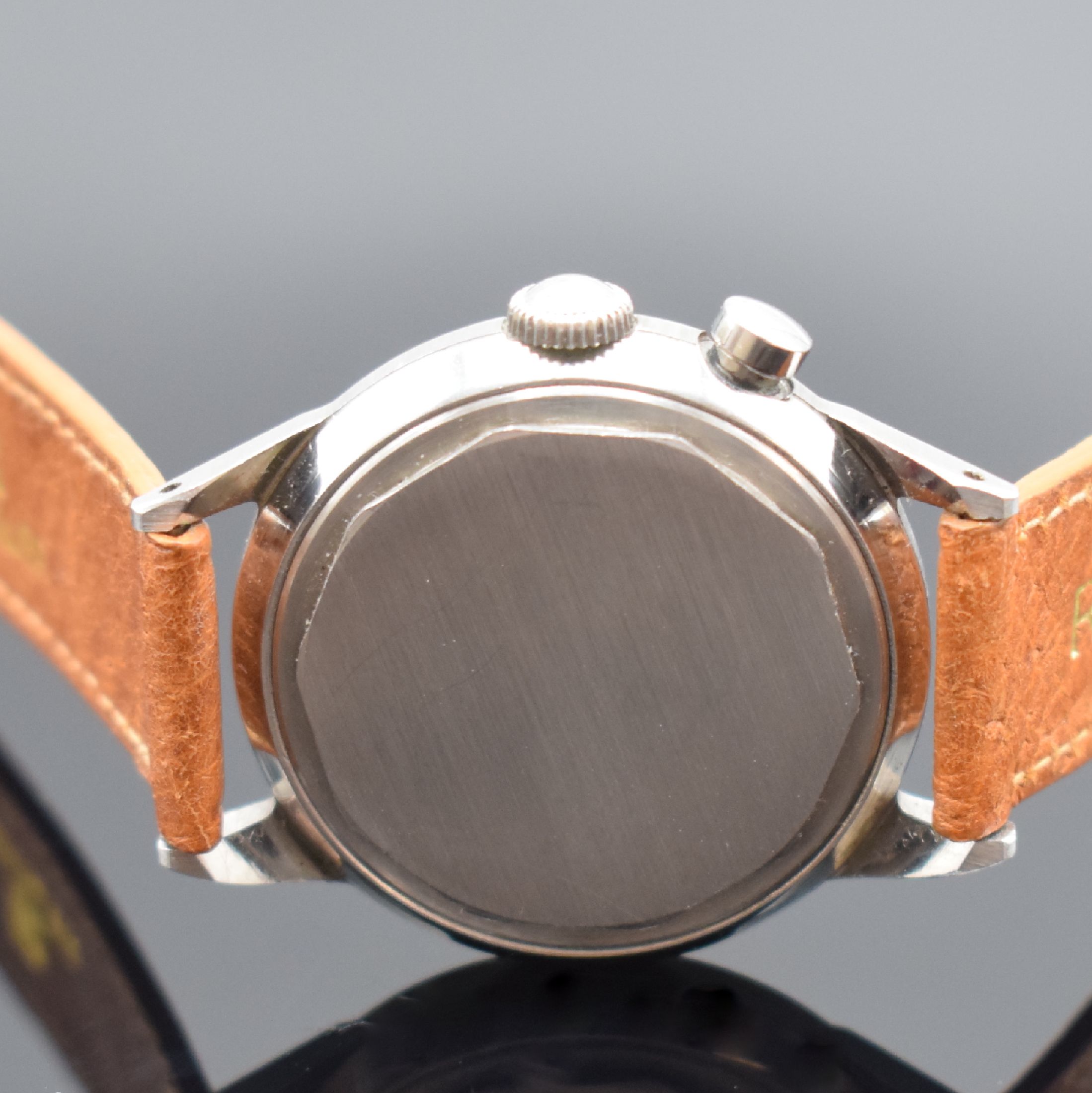 Detail c: MOVADO Chronostop seltener Armbandchronograph in Stahl, Schweiz um 1945, Handaufzug, verschr. Borgel-Gehäuse, silb. Zifferbl. m. Radium-Schatten, ...