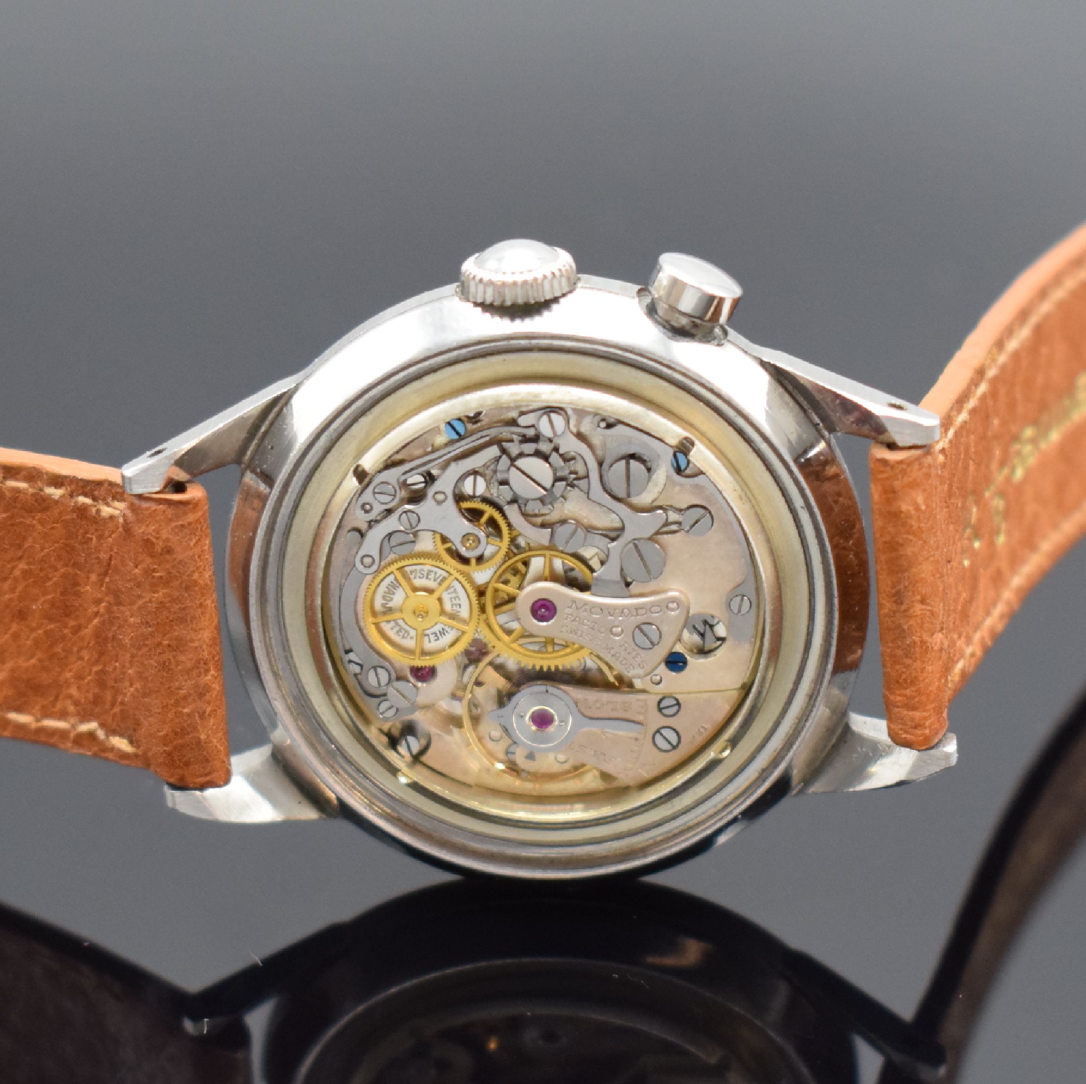 Detail d: MOVADO Chronostop seltener Armbandchronograph in Stahl, Schweiz um 1945, Handaufzug, verschr. Borgel-Gehäuse, silb. Zifferbl. m. Radium-Schatten, ...