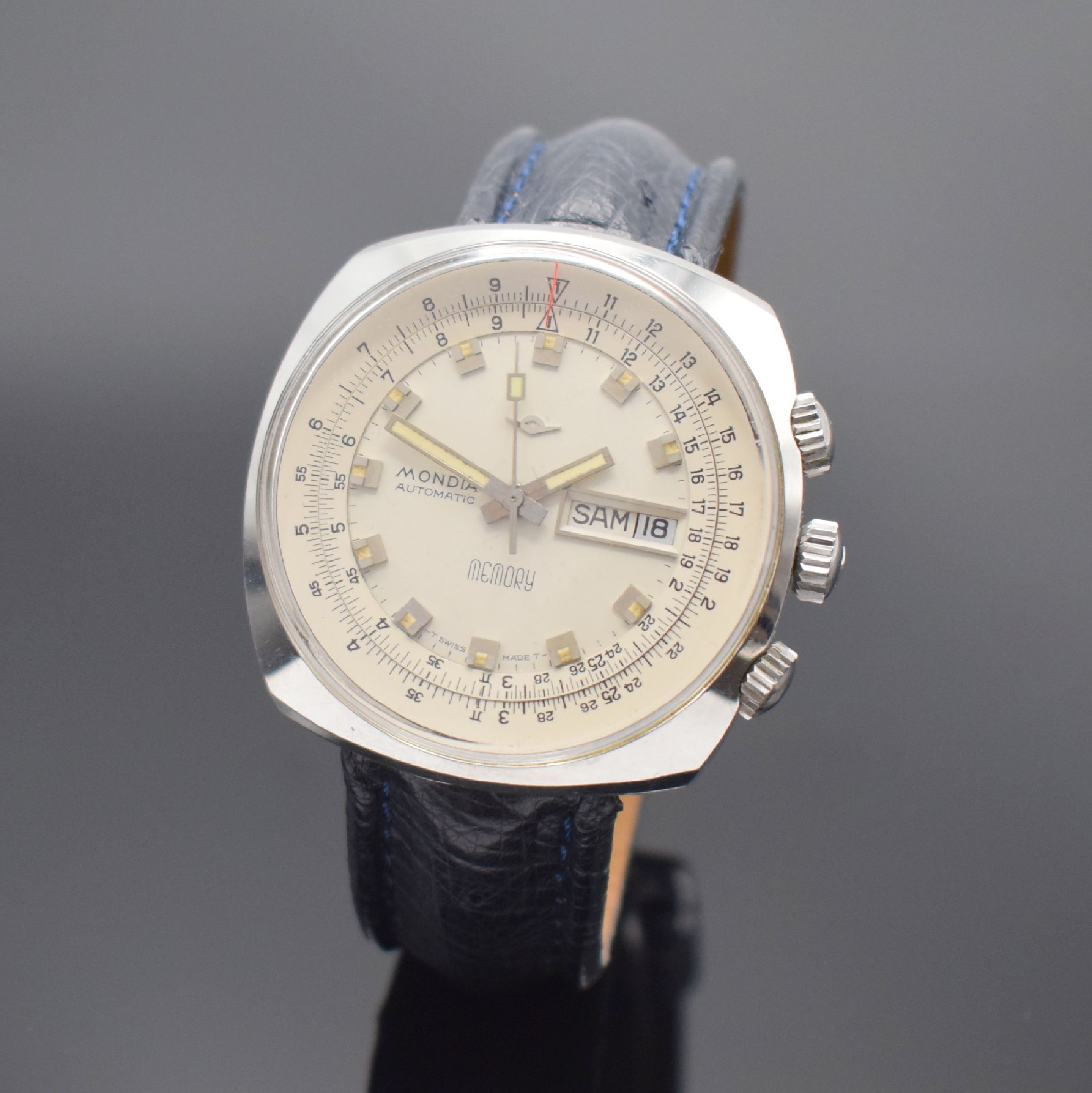 MONDIA Memory sehr seltene Armbanduhr mit Rechenschieber & rückseitiger Weltzeit, Schweiz um 1970, Automatik, verschr. Stahlgeh., Kronen f. ...