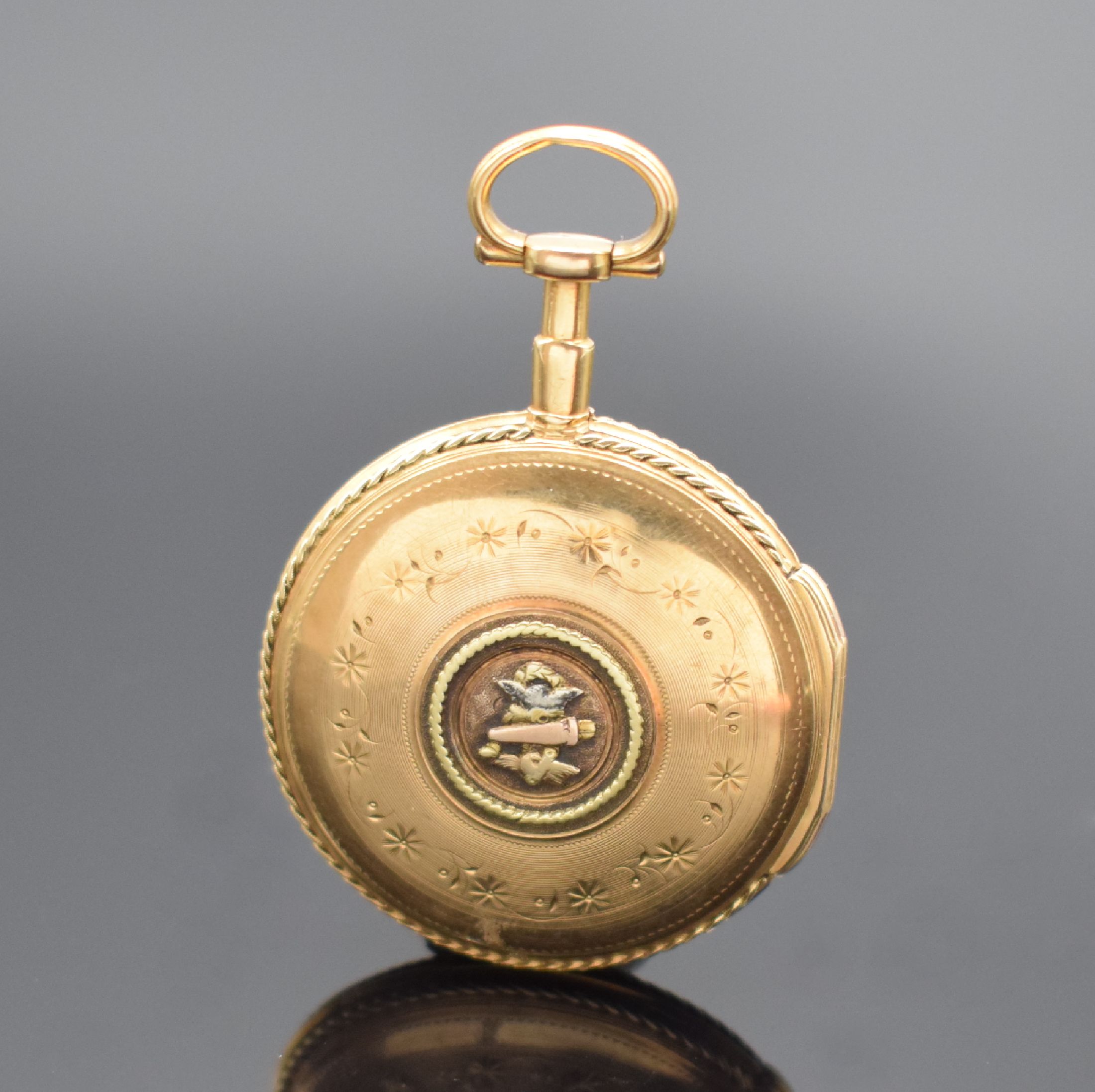 Detail a: KOMMA-HEMMUNG seltene frühe Goldtaschenuhr in GG 750/000, Schweiz um 1790, Schlüsselaufzug, Gehäuse m. großem Aussenscharnier, rücks. zentral in ...