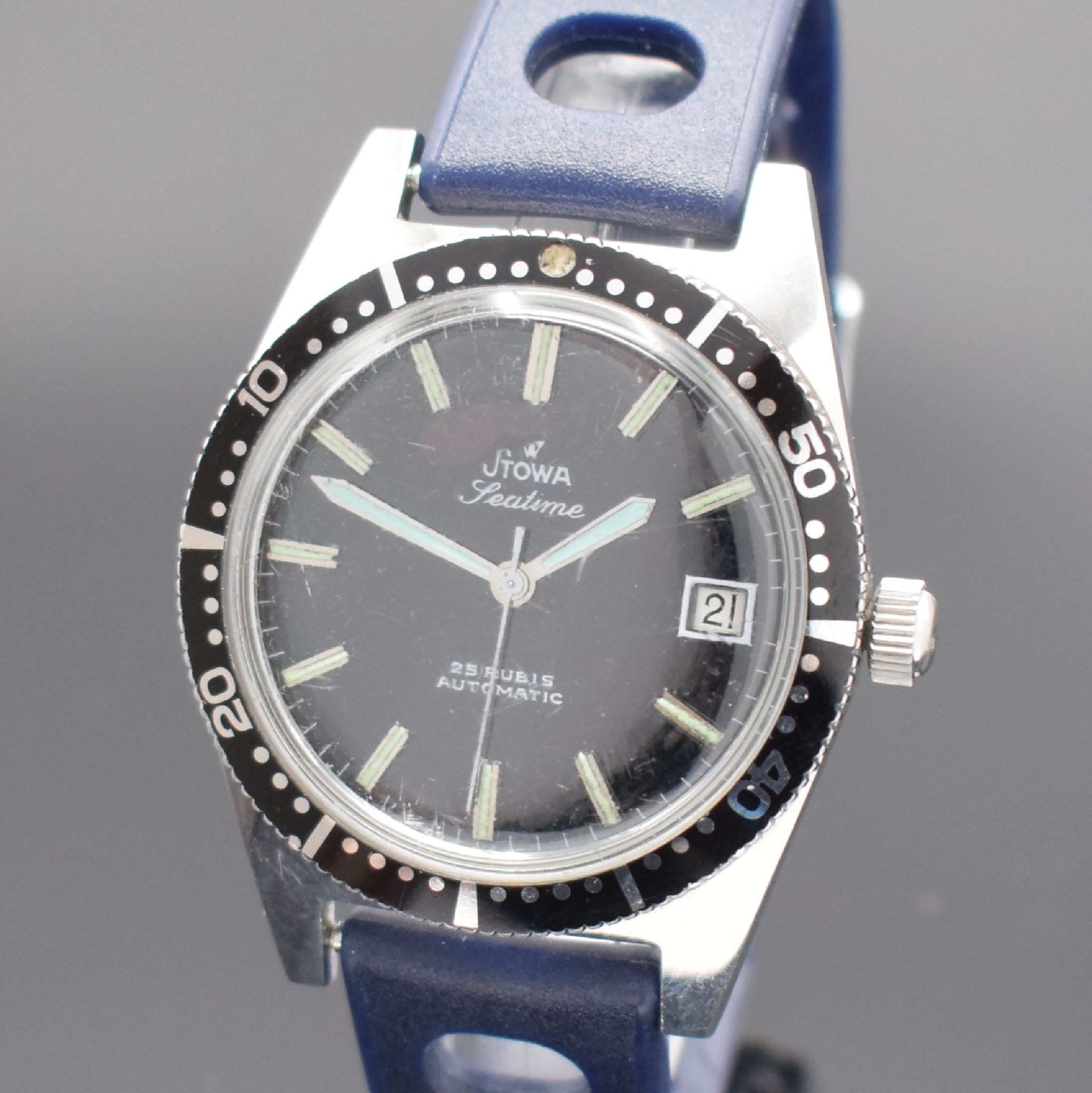 Detail a: STOWA Seatime Herrenarmbanduhr in Stahl, Deutschland um 1965, Automatik, 2-teil. Geh., Boden geschr., drehb. Lünette m. 60er-Teilung, schwarzes ...