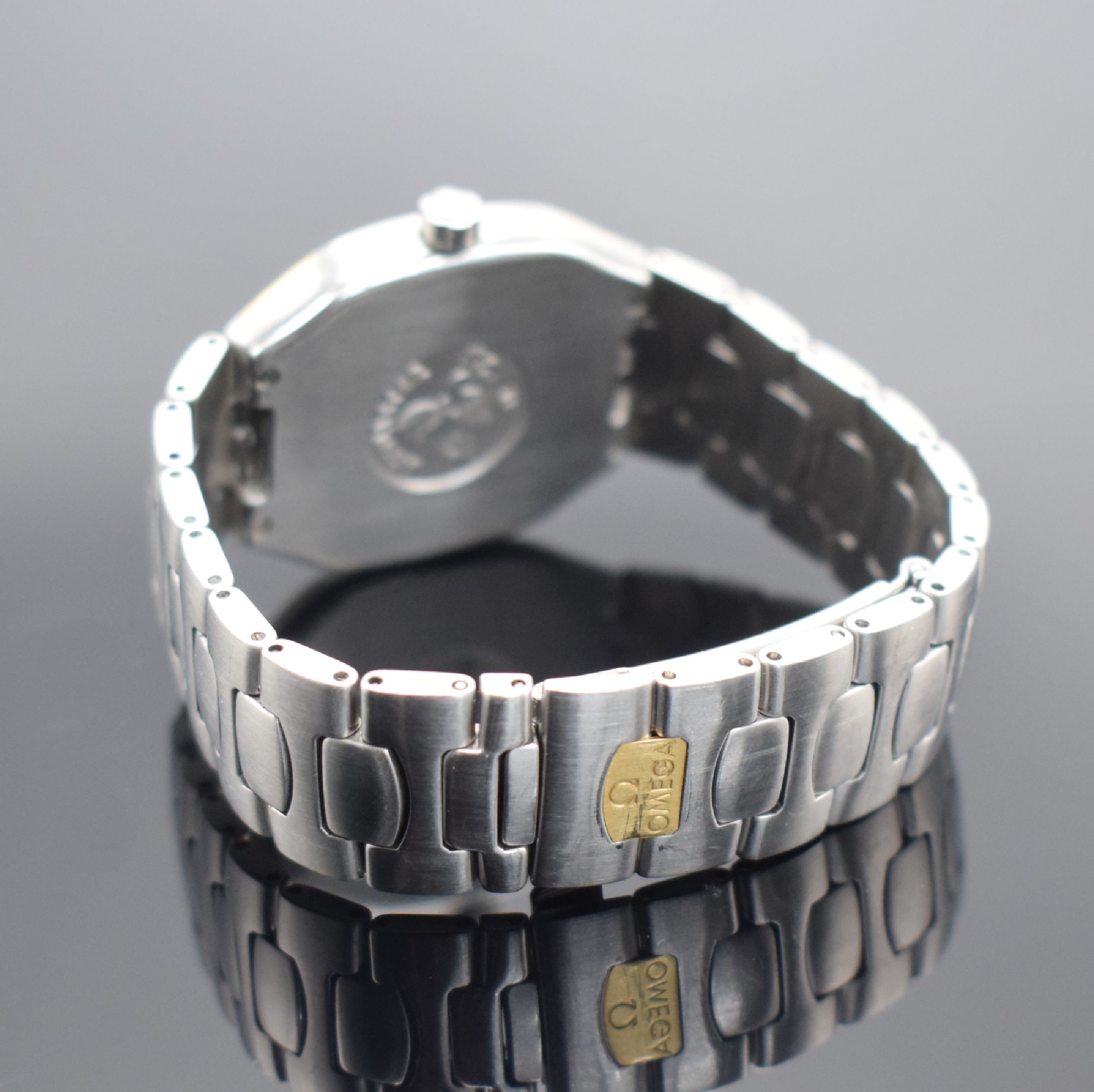 Detail d: OMEGA Seamaster Polaris Herrenarmbanduhr mit Multifunktionen, Schweiz um 1985, quarz mit digitaler & analoger Anzeige, Edelstahlgeh. teils m. Gold ...