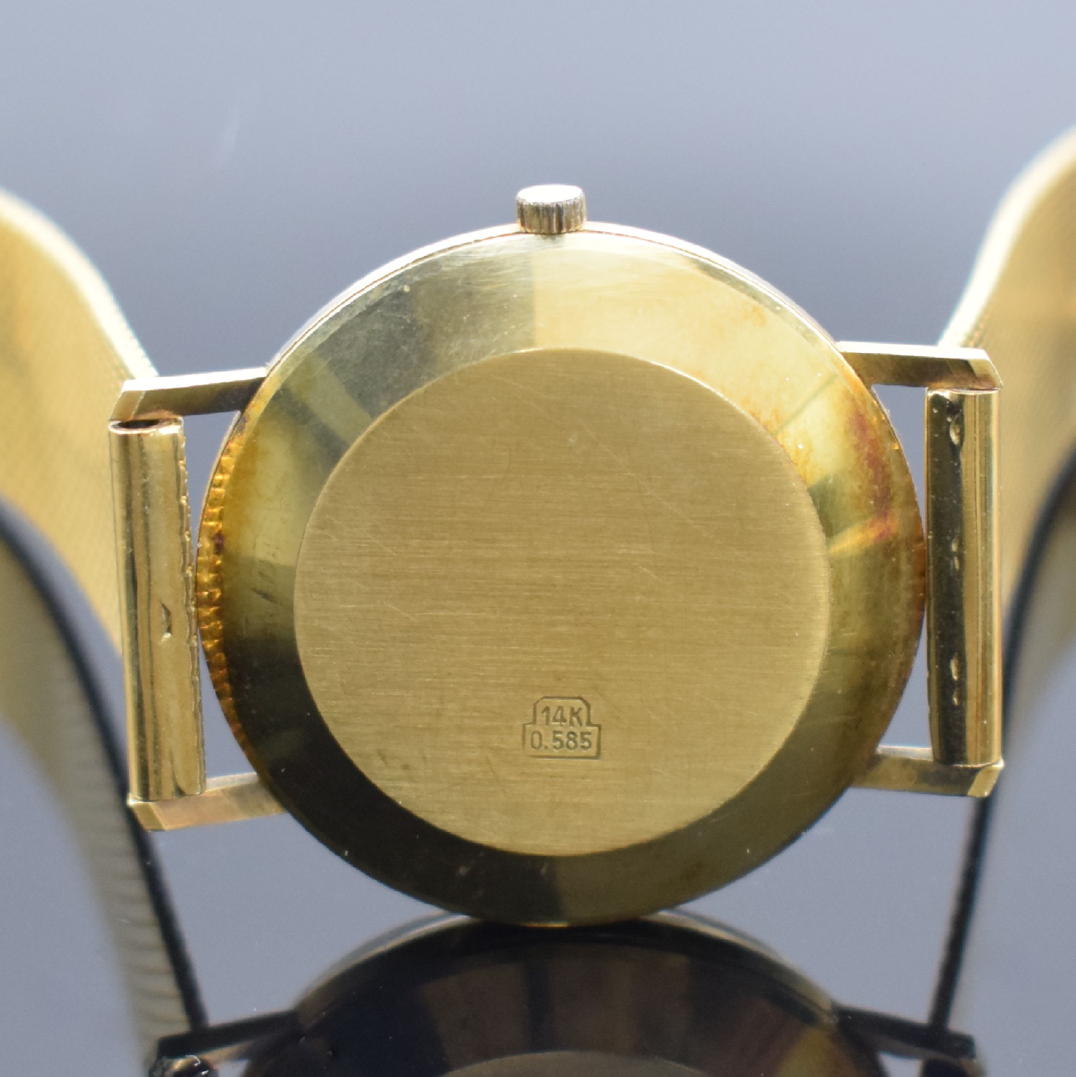 Detail d: JUTA Herrenarmbanduhr in GG 585/000 mit GG 750/000 Band, Deutschland um 1960, Goldband auf Kundenwunsch später, Automatik, 2-teil. Geh., Boden ...