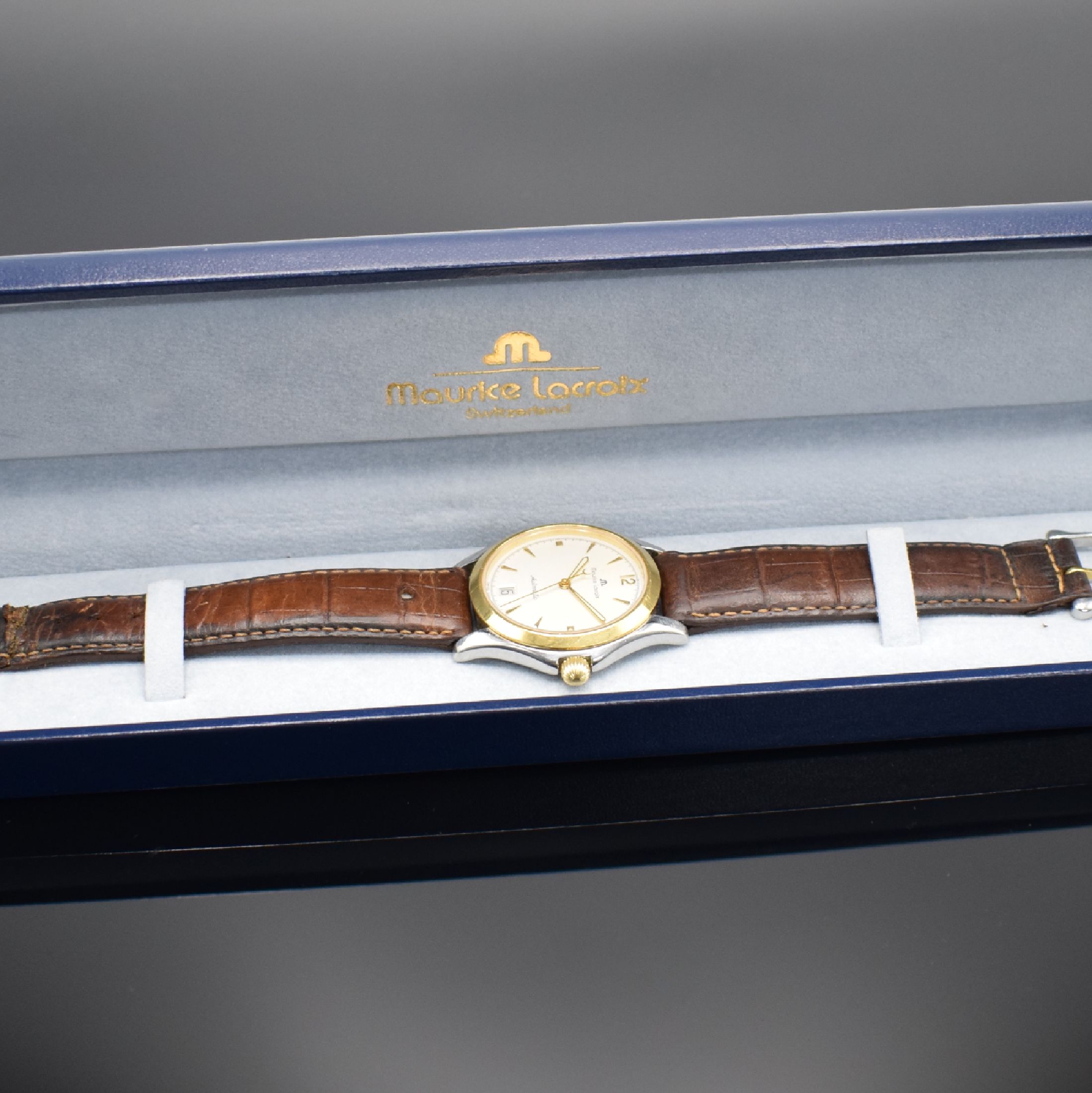 Detail d: MAURICE LACROIX Herrenarmbanduhr in Edelstahl Referenz 68641, Automatik, Schweiz um 2000, Edelstahlgeh. inkl. Lederband m. orig. Dornschl., verg. ...