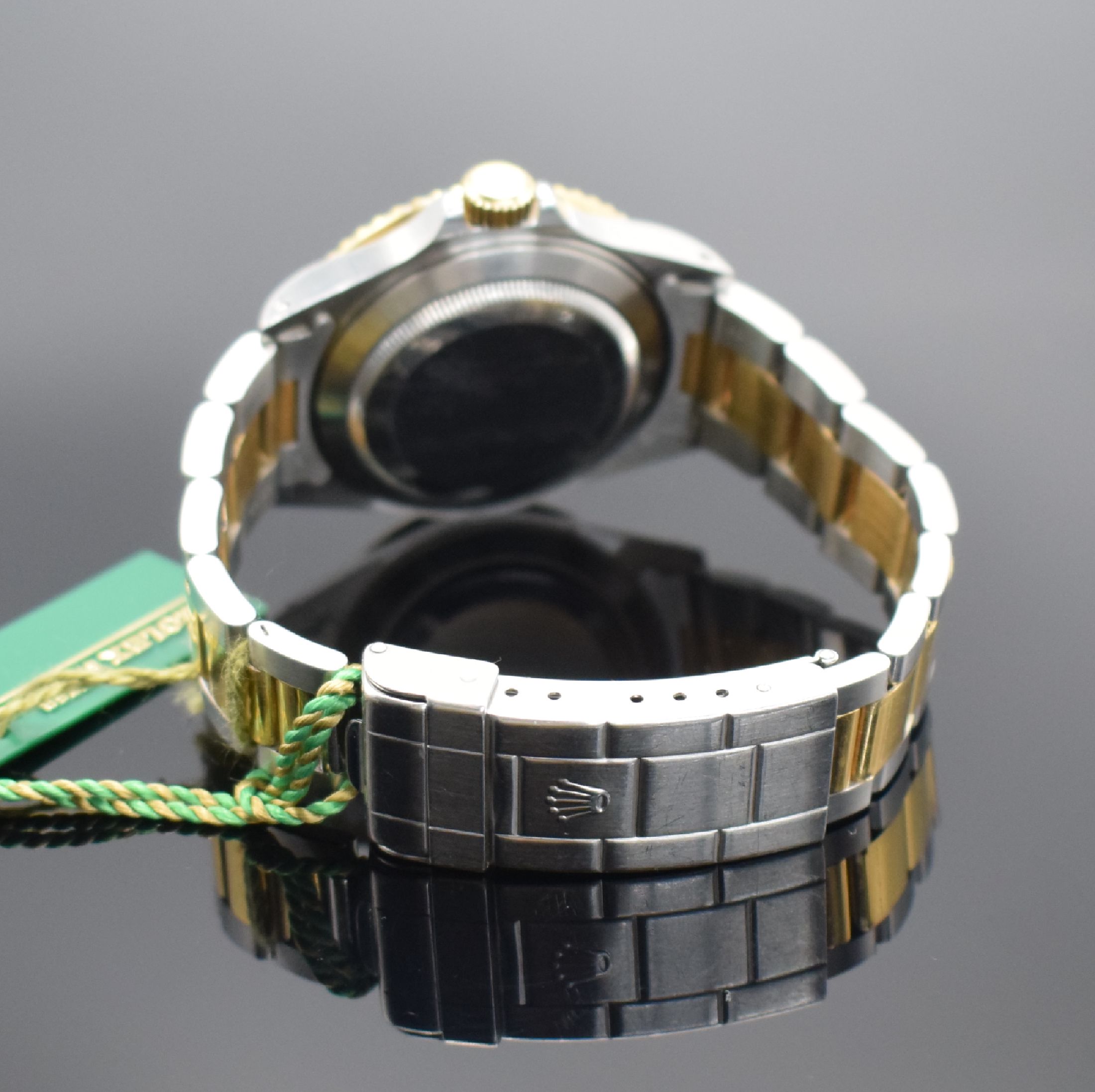 Detail b: ROLEX Submariner Referenz 16613, Automatik, LC 100, U-Serie, Chronometer der Superlative in Stahl/Gold kombiniert inkl. Oysterband m. Faltschl. & ...