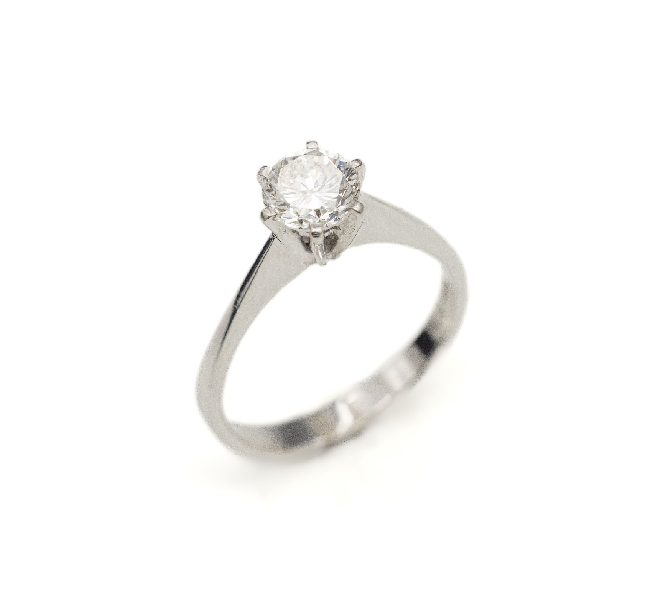 18 kt Gold Brillant-Ring, WG 750/000, erhaben gefasster Brillant-Solitär ca. 0.75 ctWeiß/si1, RW 52