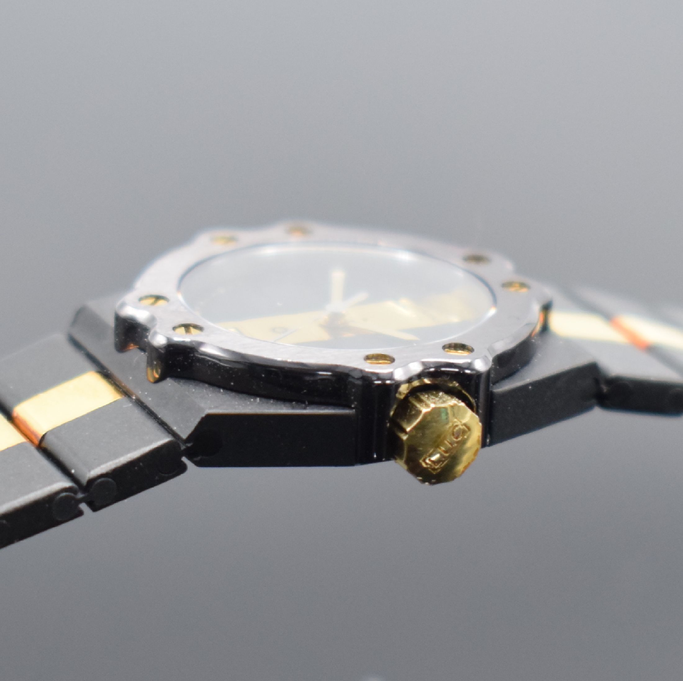 Detail c: CHOPARD St. Moritz Damenarmbanduhr Referenz 8026, Geh. wie Gliederband m. dopp. Faltschl. geschwärzt, Mittelteile des Bandes in Gold, Lünette gegen ...