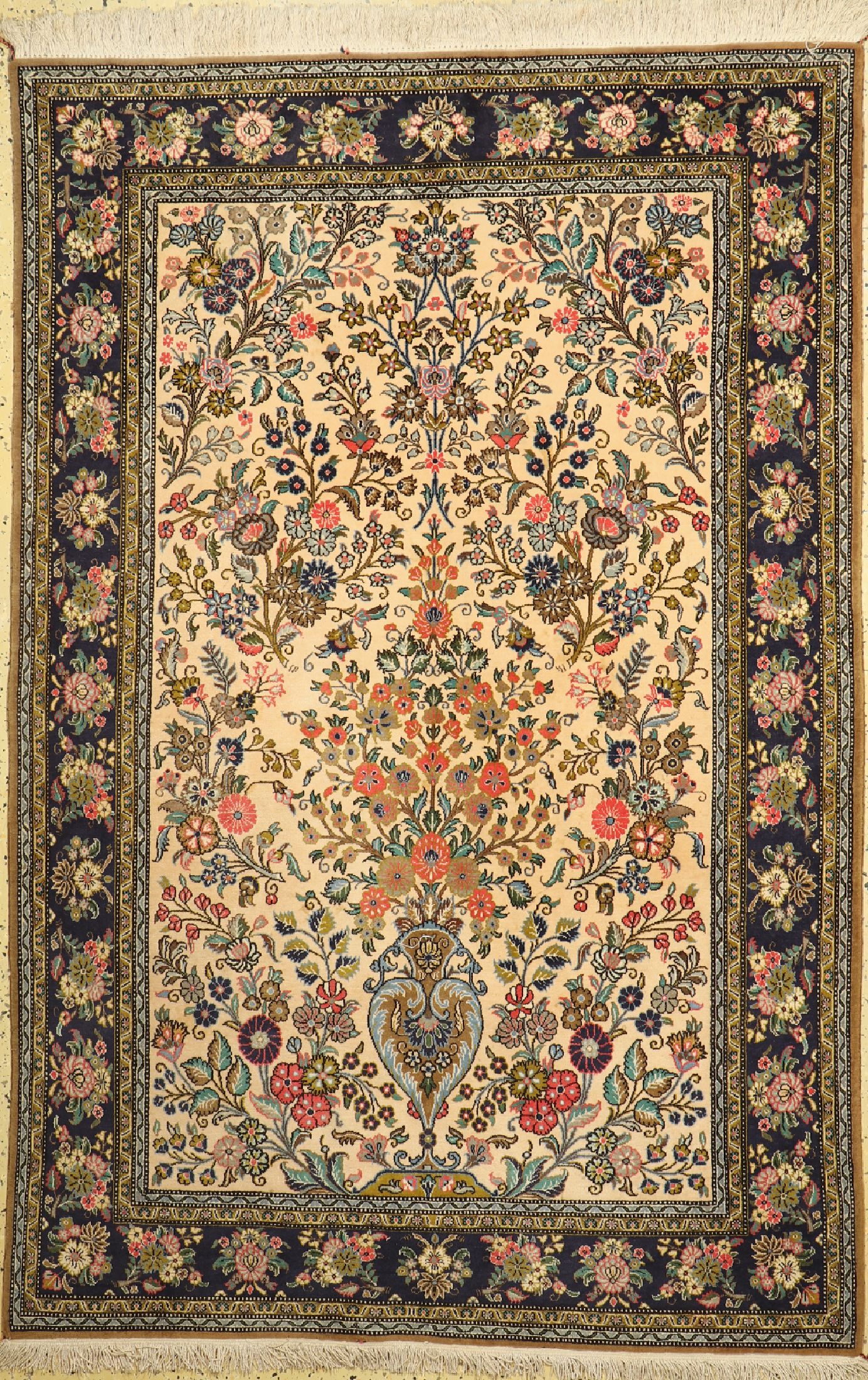 Ghom Kork, Persien, ca. 50 Jahre, Korkwollemit Seide, ca. 210 x 140 cm, EHZ: 1(Fleckig)