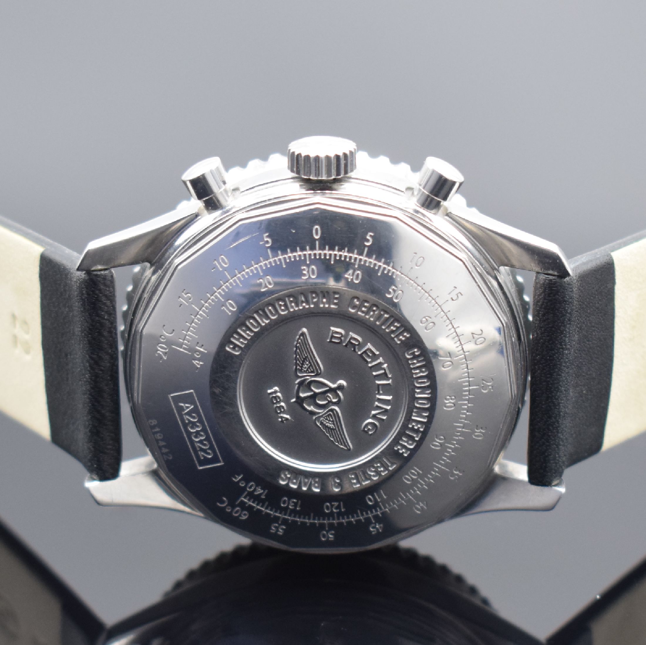 Detail c: BREITLING Navitimer Herrenarmbanduhr mit Chronograph in Chronometerqualität, Referenz A23322, Schweiz um 2005, Automatik, Edelstahlgeh., Boden ...