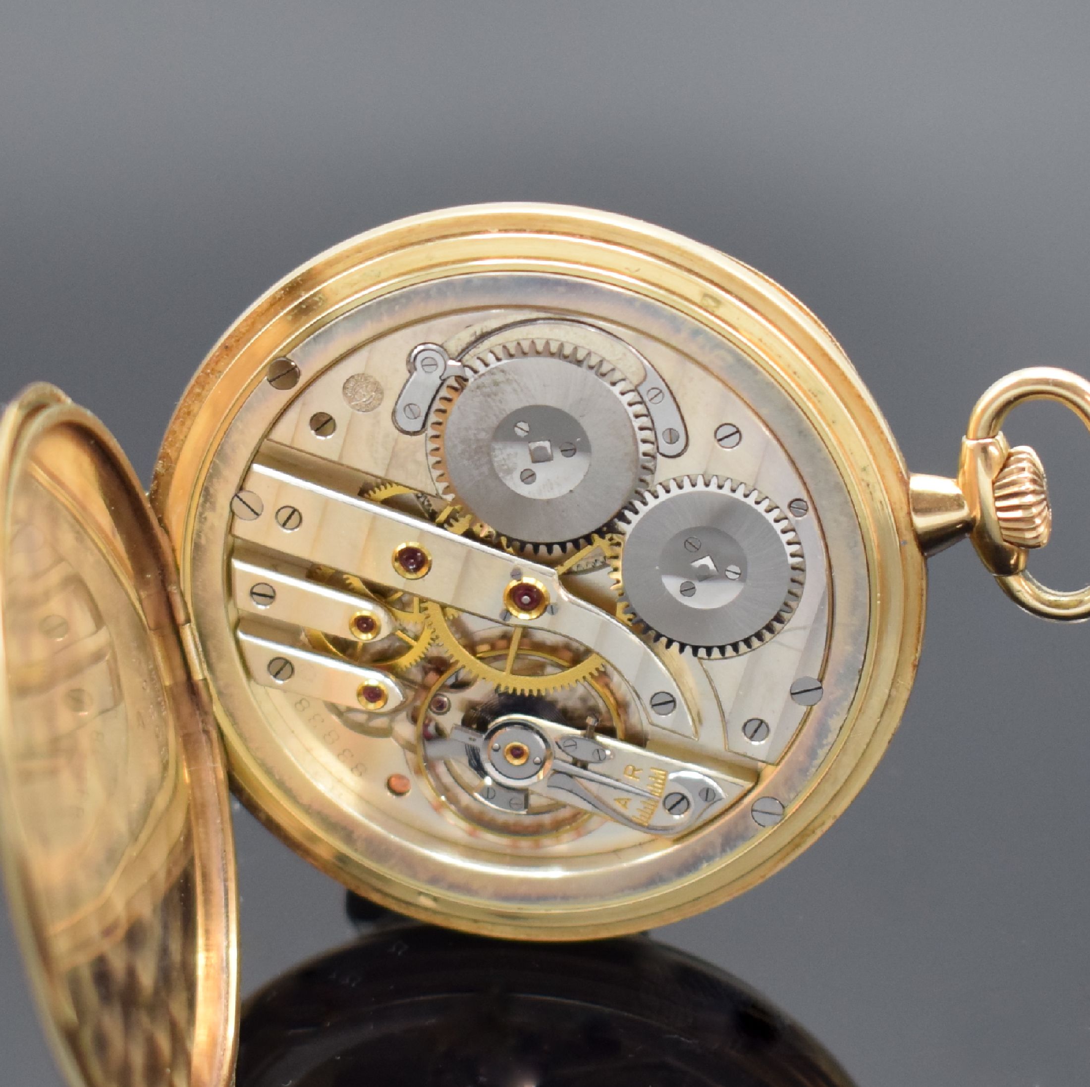 Detail e: IWC Herrentaschenuhr Kaliber 73 in GG 585/000, Schweiz um 1926, glattes Geh., gold. Zifferbl. bez. "Chronomètre International Watch Co", ...