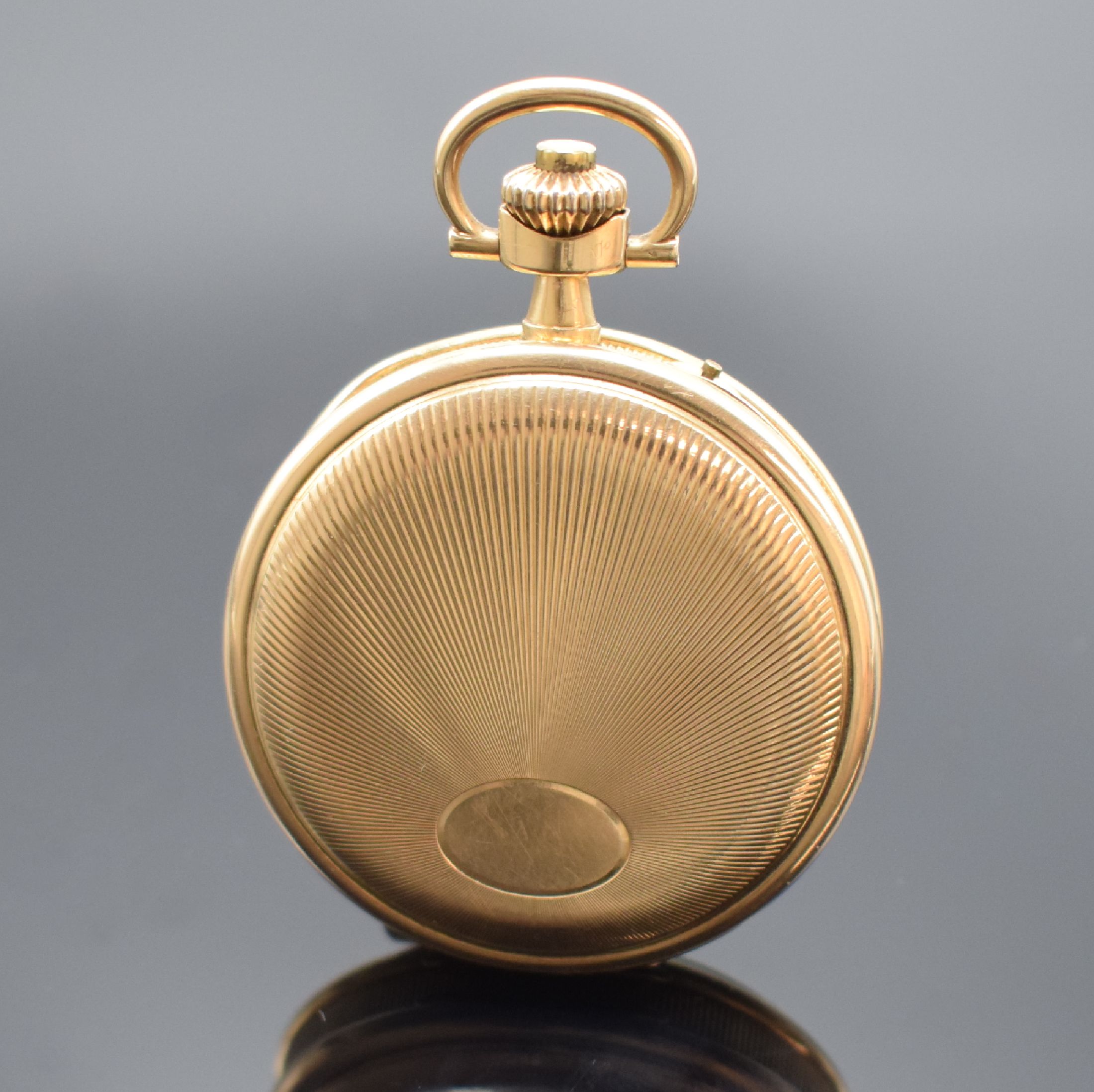 Detail a: Hy. MOSER & Cie Taschenchronograph in RoseG 585/000, Schweiz um 1910, Strahlen-guill. 2 -Deckel Goldgeh., gerippter Rand, Emailzifferbl. riss. m. ...