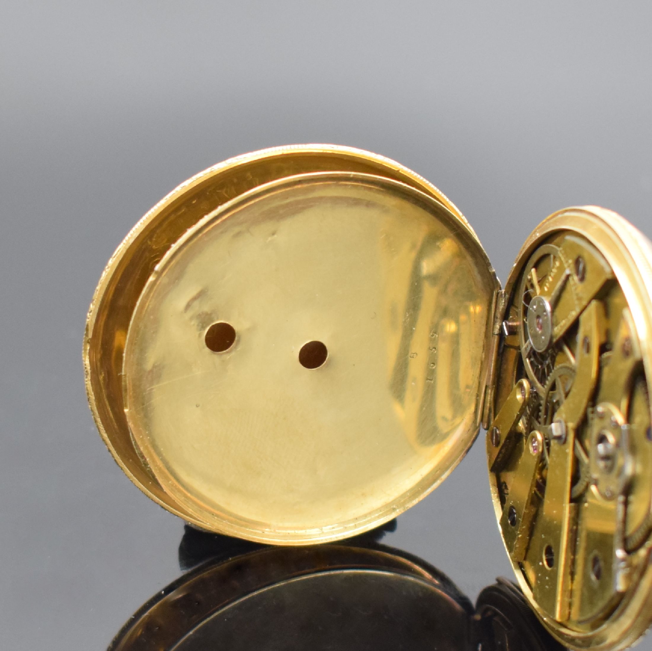 Detail d: LEBET offene Taschenuhr mit Duplexhemmung in GG 750/000, Schweiz um 1840, tief graviertes 2-Deckel Goldgeh., sign. Cuv., Emailzifferbl. m. röm. ...