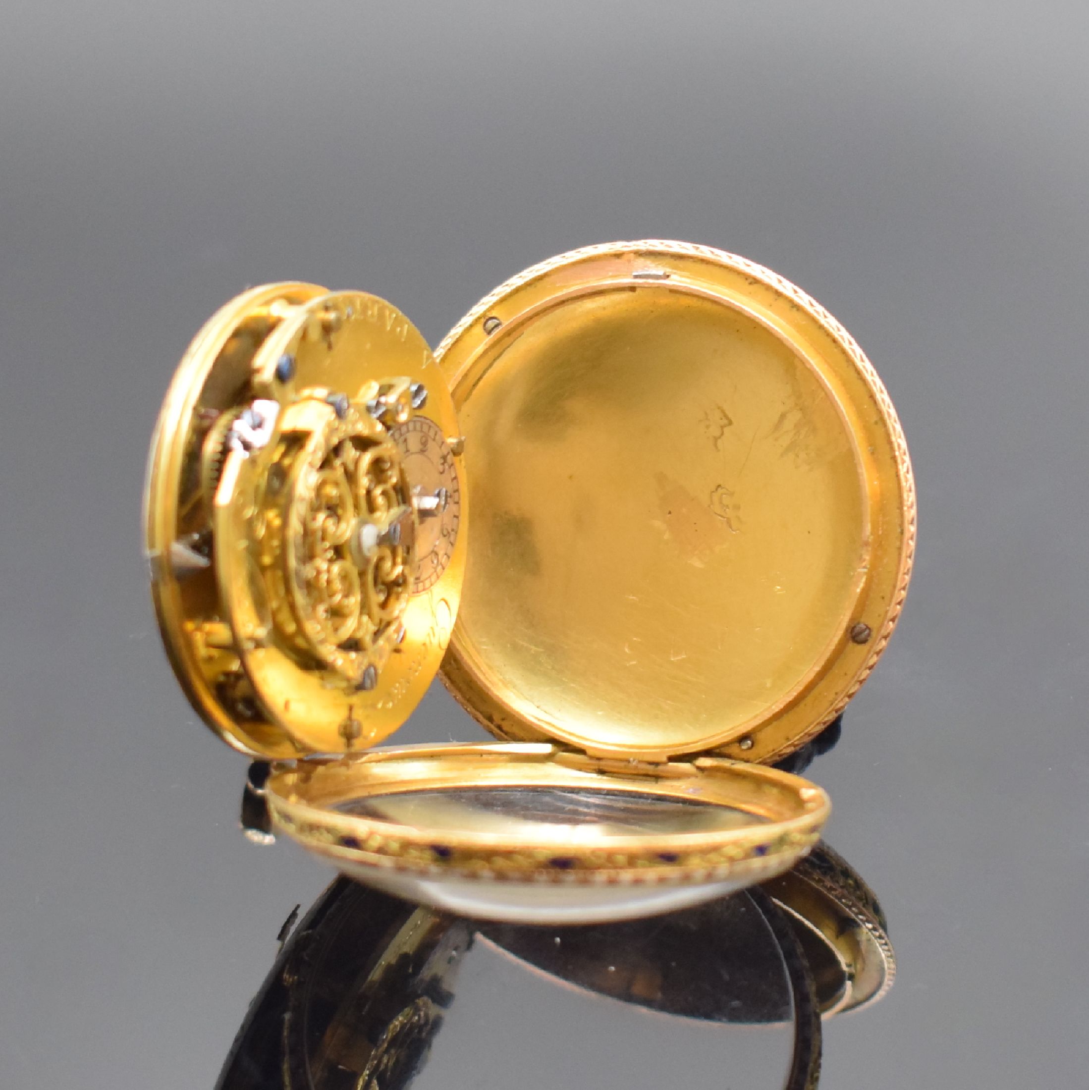 Detail a: GUENOUX A PARIS feine & sehr gut erhaltene Email-Spindeltaschenuhr in RG 750/000, Frankreich um 1770, Scharniergeh., Lünette über verdeckten ...