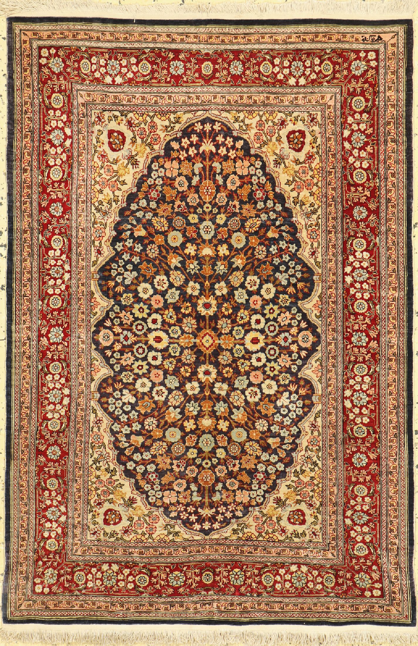 Hereke Seide fein, Türkei, signiert, ca. 50Jahre, reine Naturseide, ca. 110 x 75 cm, ca. 1,0 Mio. Kn/qm, EHZ: 1-2